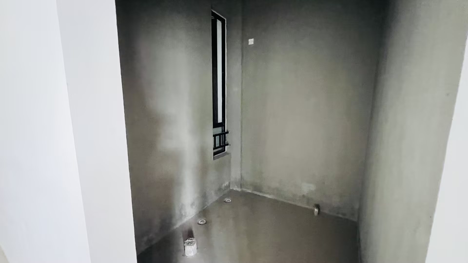 盛和九里香堤一期 5室2厅2卫 325m²