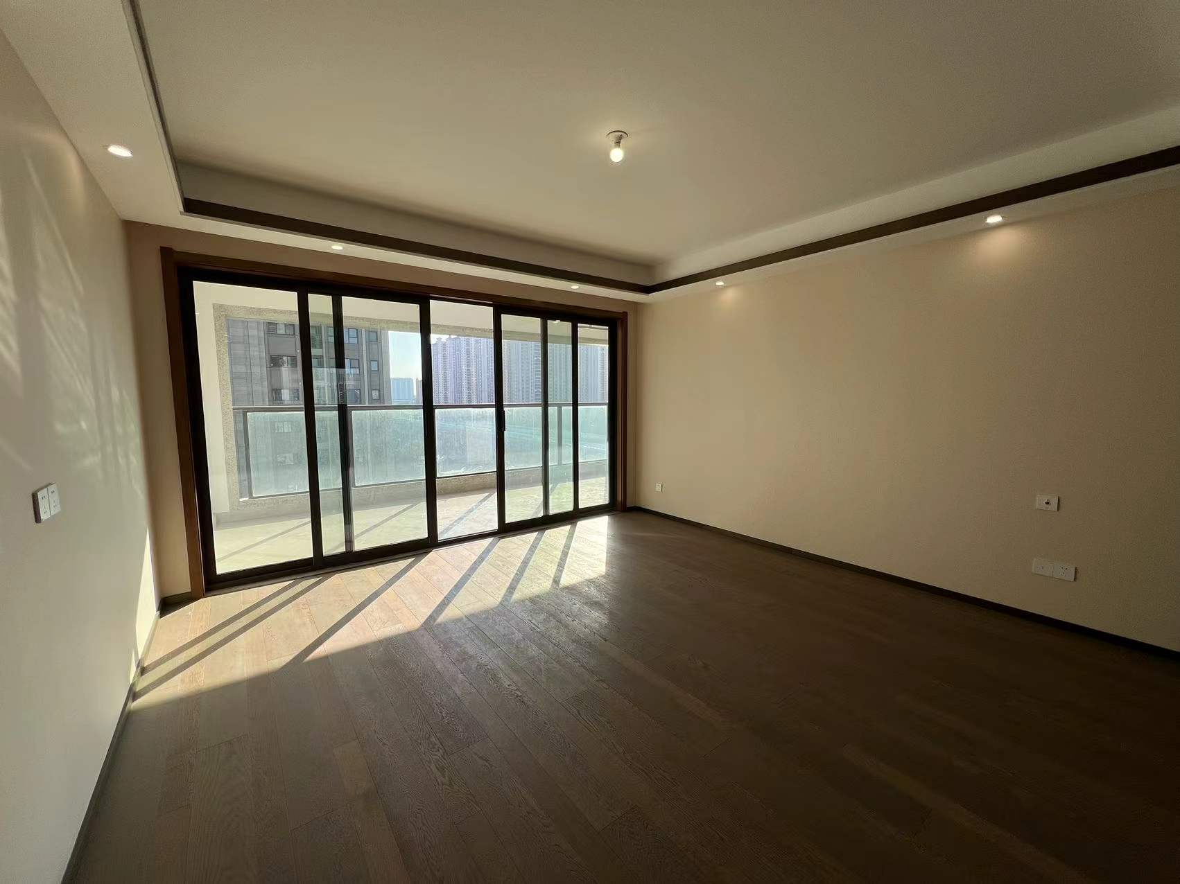 远创东樾 4室2厅2卫 153.71m&sup2;