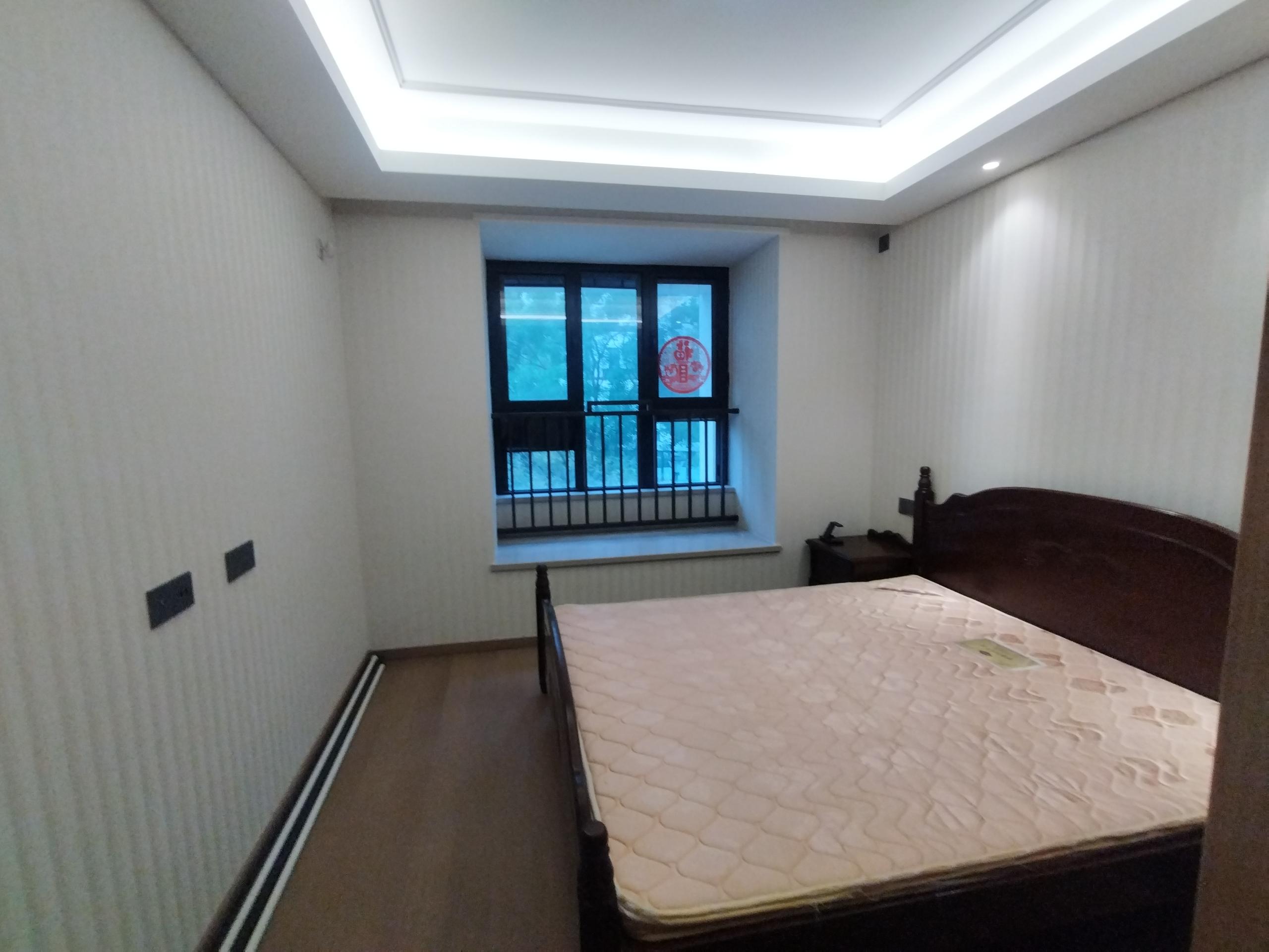龙湖天宸源著 3室2厅1卫 97.54m&sup2;