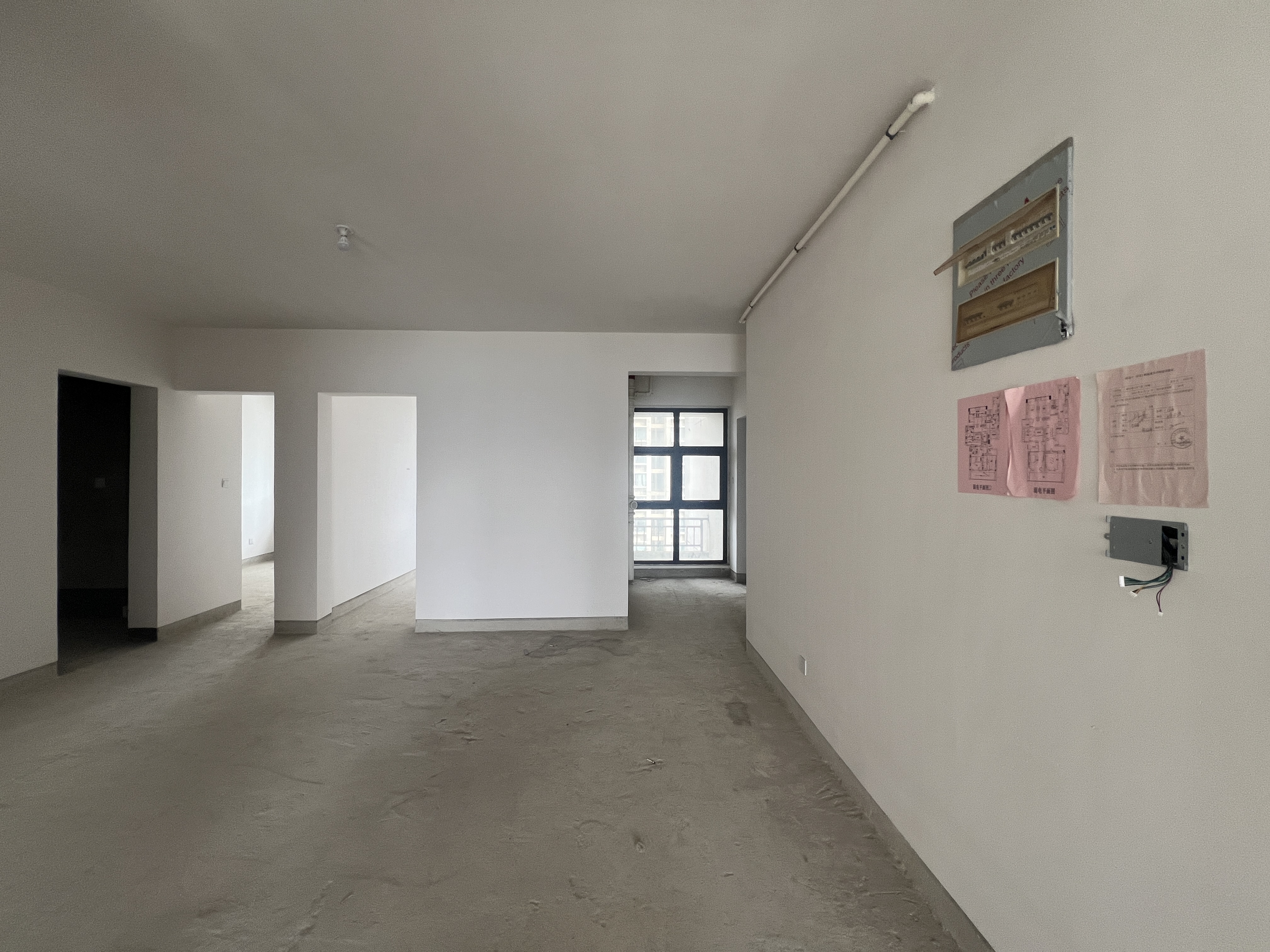 南山湖一号 4室2厅2卫 180m²