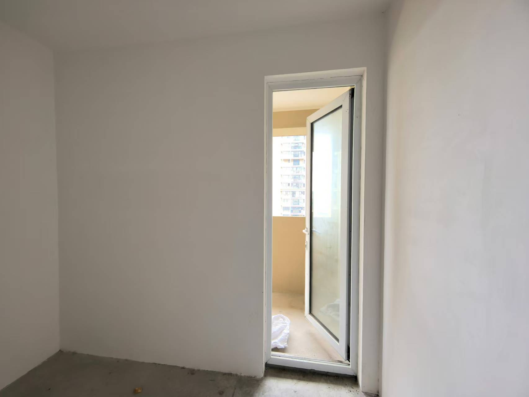 中海碧林湾 4室2厅2卫 128.5m&sup2;