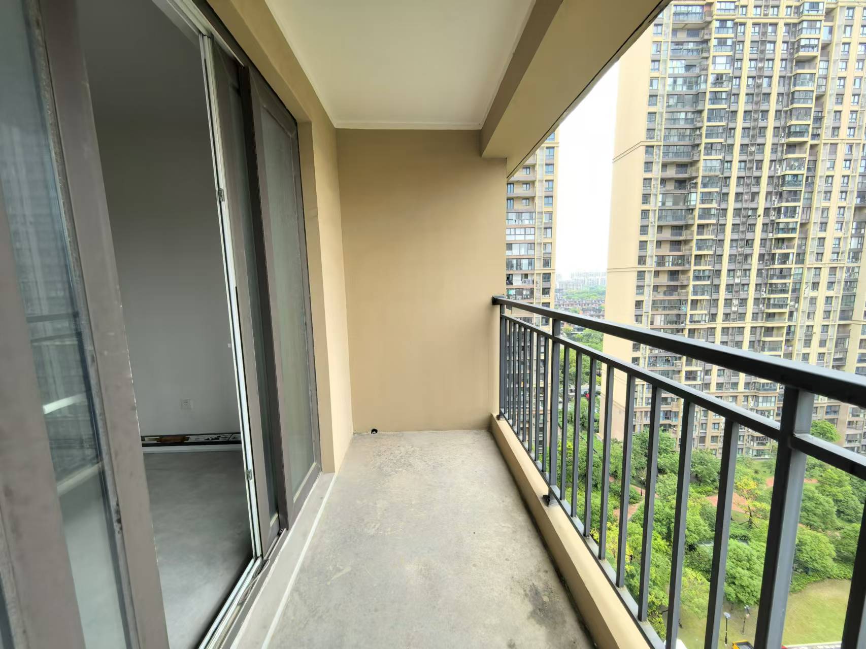 中海碧林湾 4室2厅2卫 128.5m&sup2;