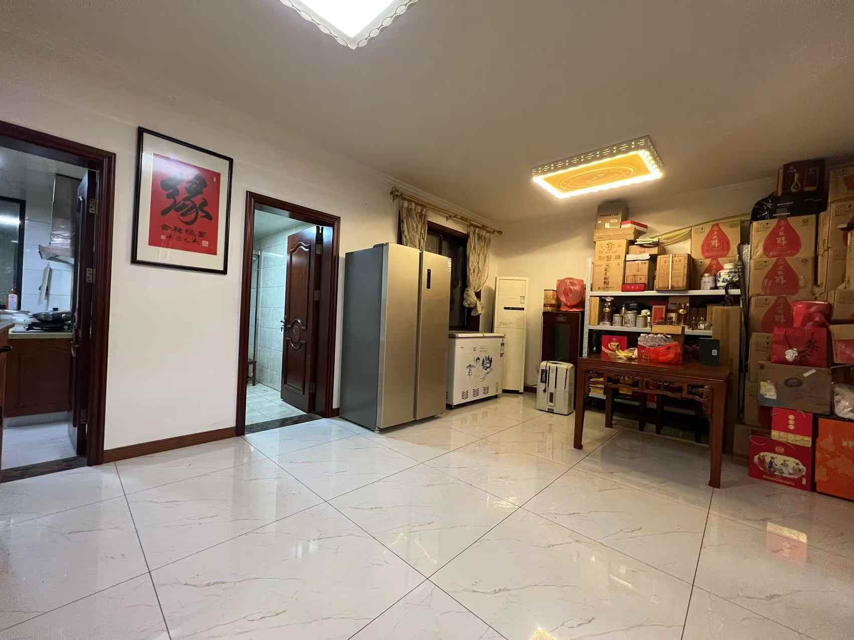 紫东南苑南区 3室1厅1卫 121.18m²