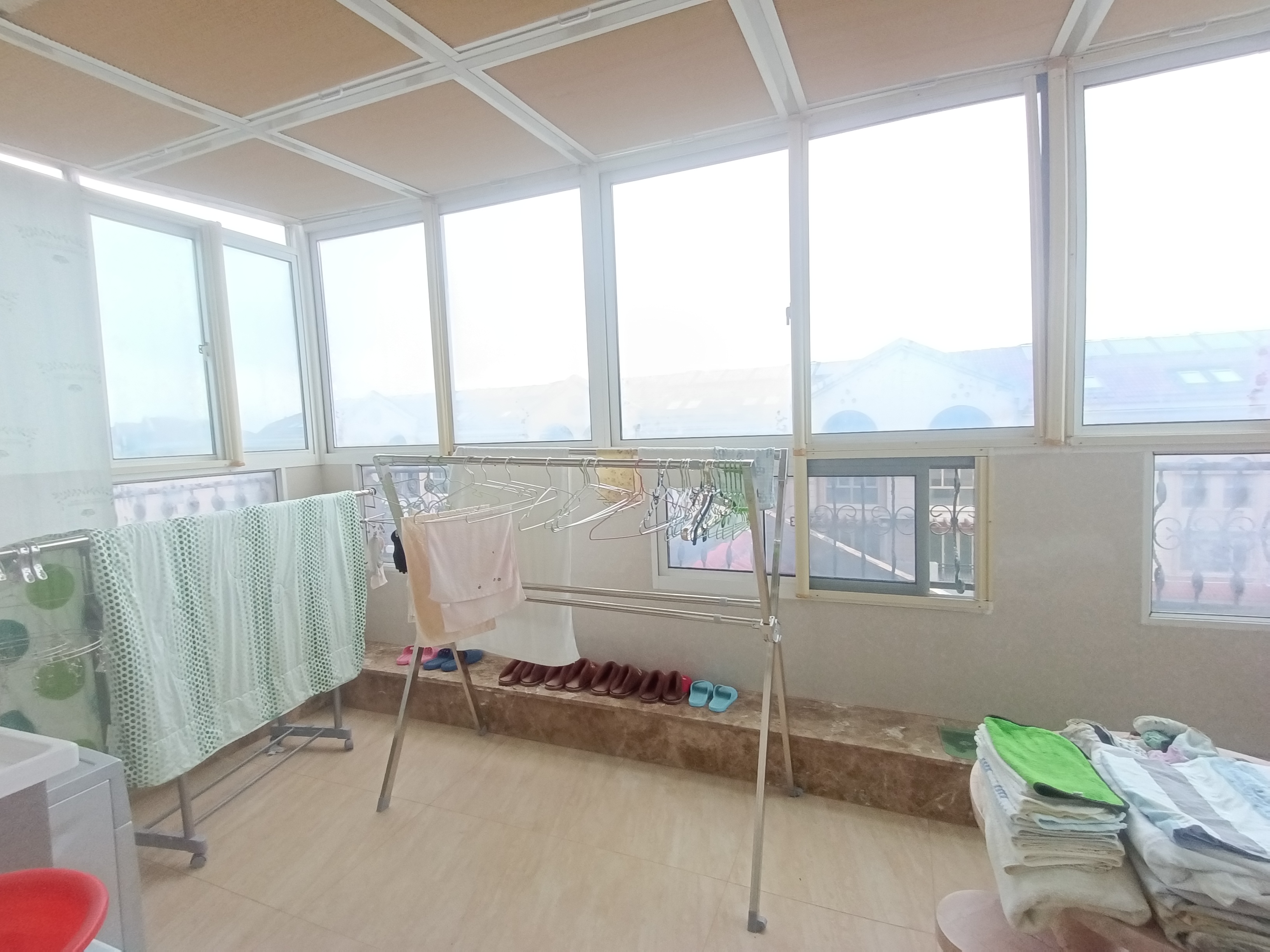 军山花园 4室2厅4卫 223m&sup2;