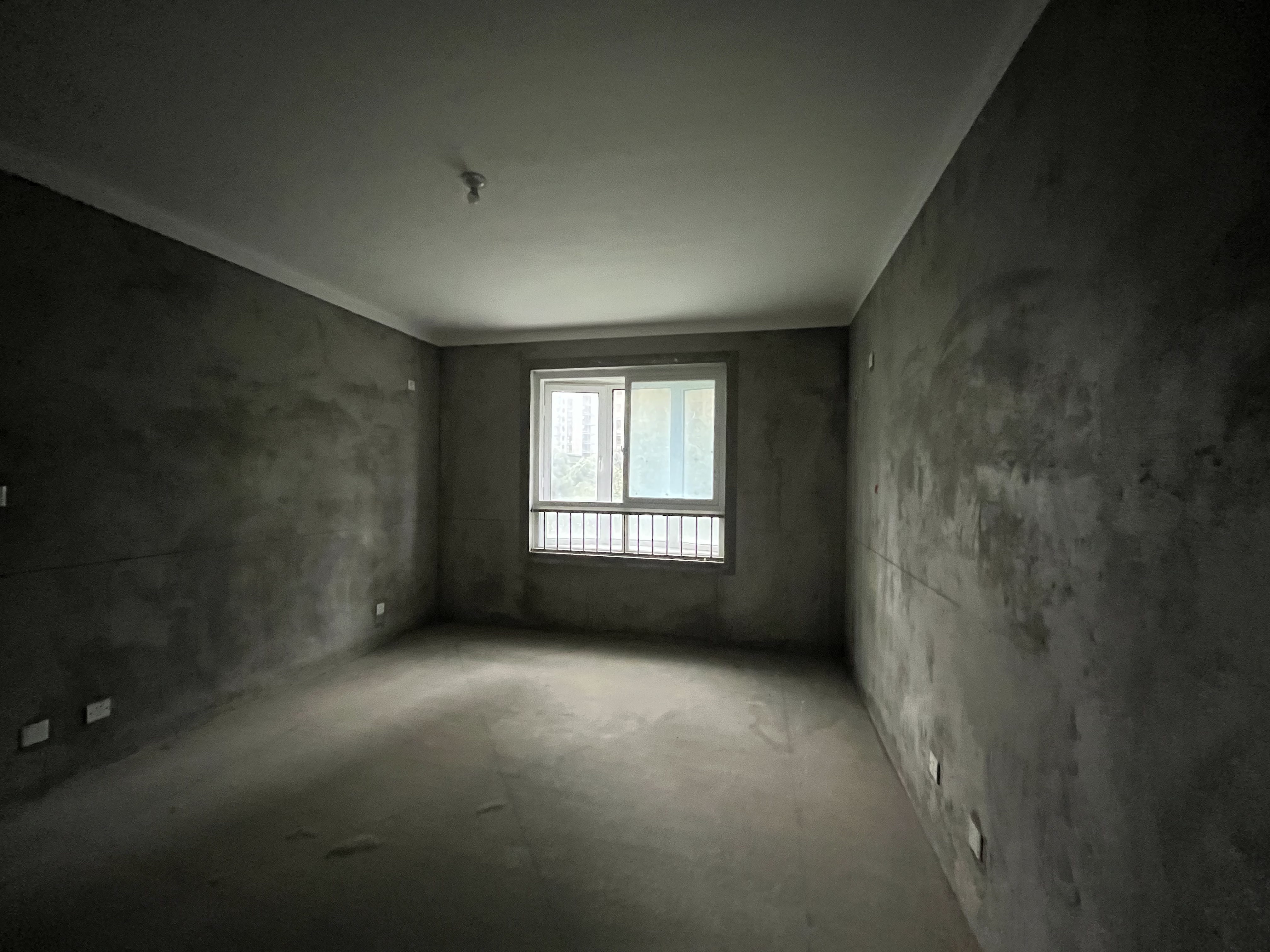 富都豪园 4室2厅2卫 165m&sup2;
