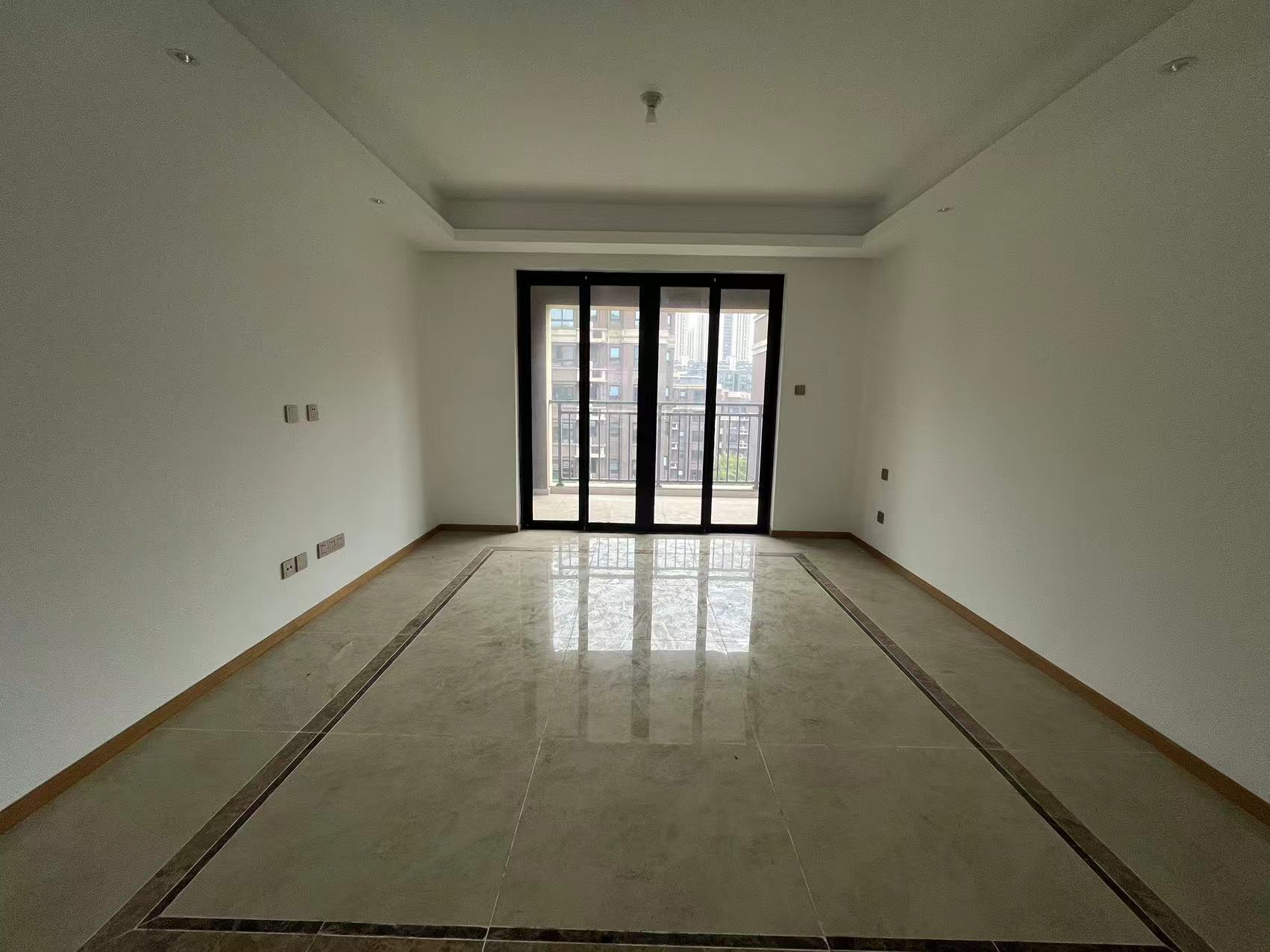 林肯公园 4室2厅2卫 123.37m&sup2;