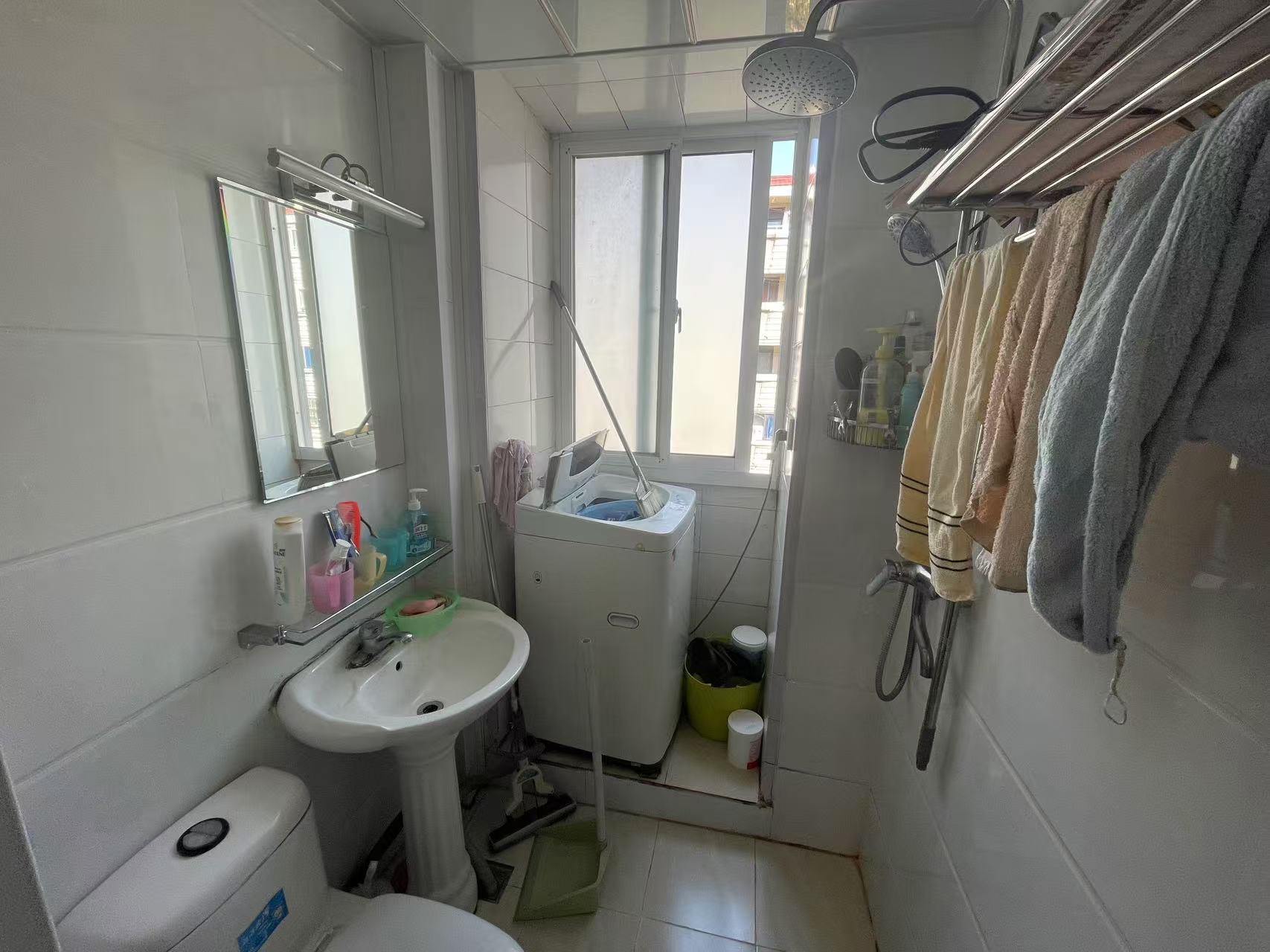 易家桥新村 2室1厅1卫 47.00m&sup2;