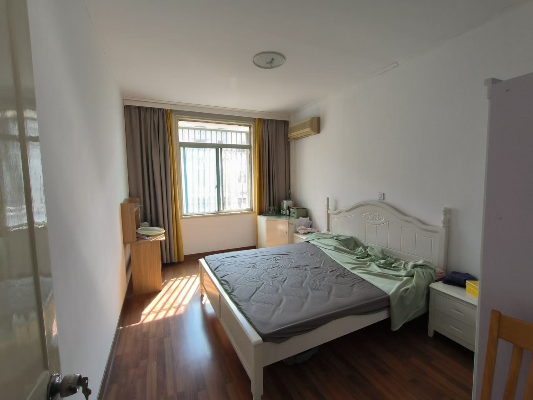 光明新村 2室1厅1卫 63.56m&sup2;
