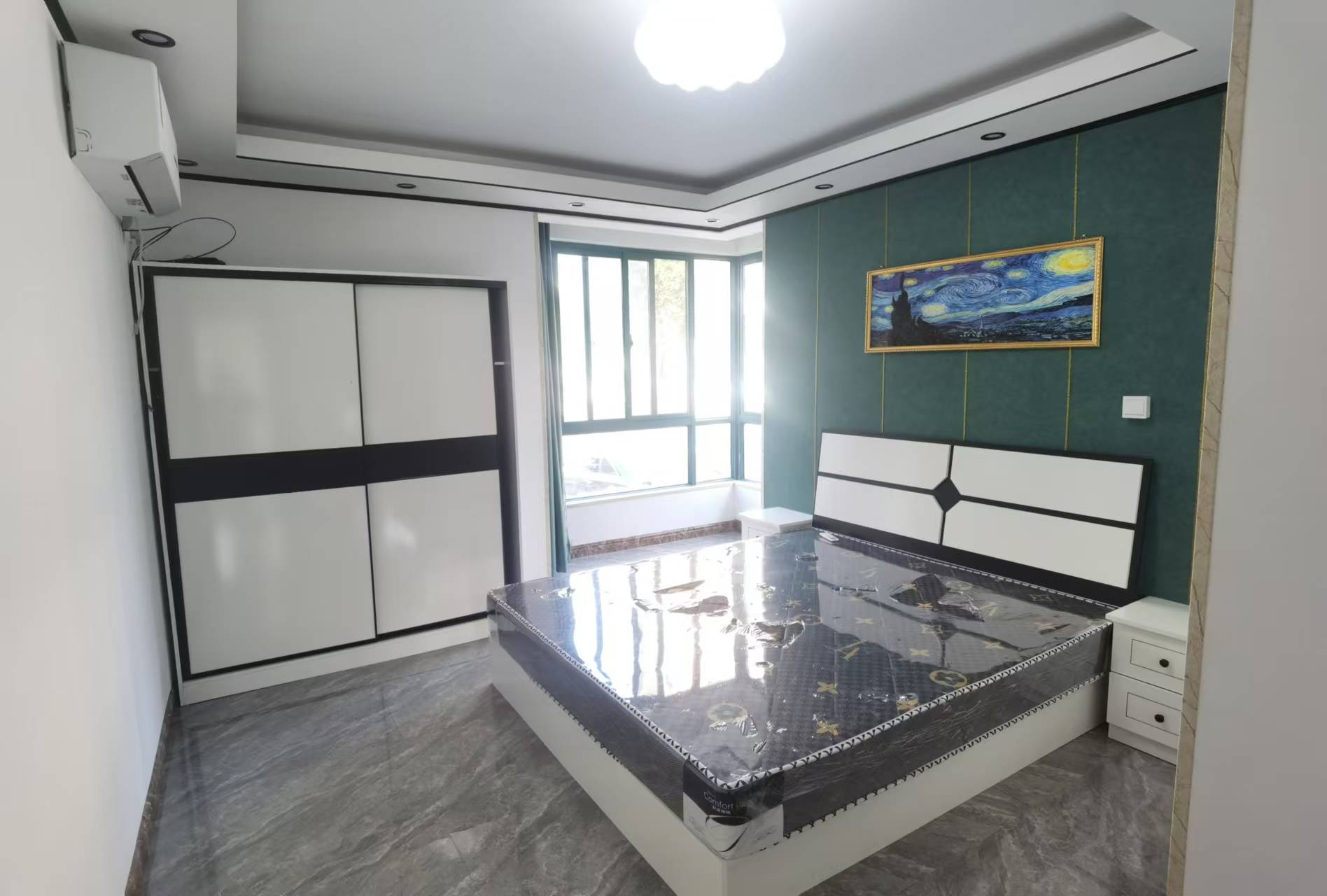 源兴花苑南区 3室2厅2卫 135m&sup2;