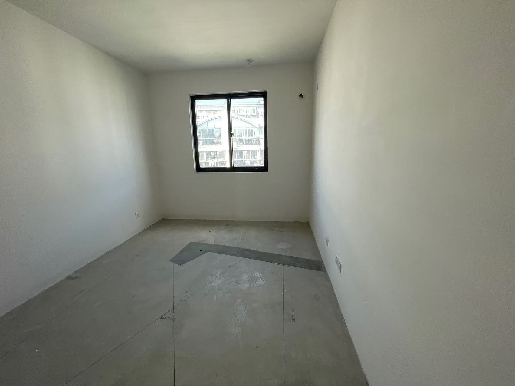 濠江南苑 3室2厅1卫 124m&sup2;
