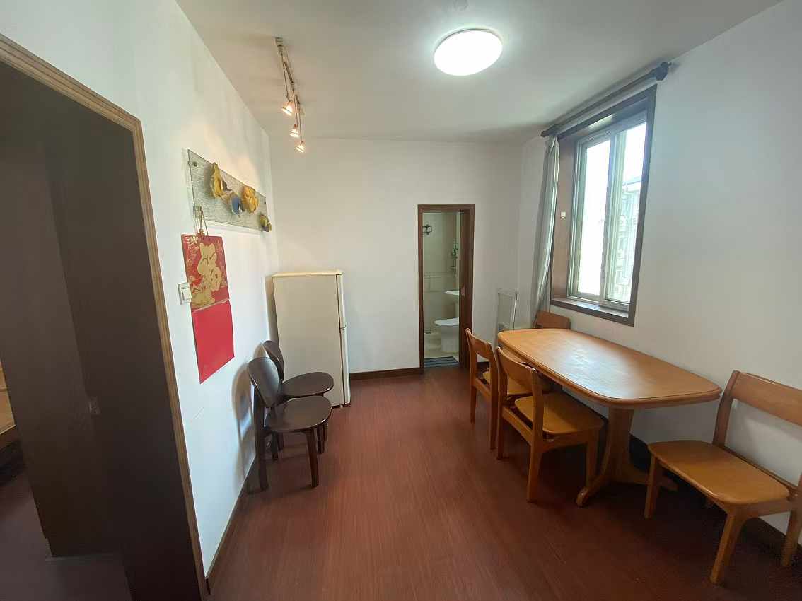虹桥新村(朝霞路) 1室1厅1卫 46m&sup2;