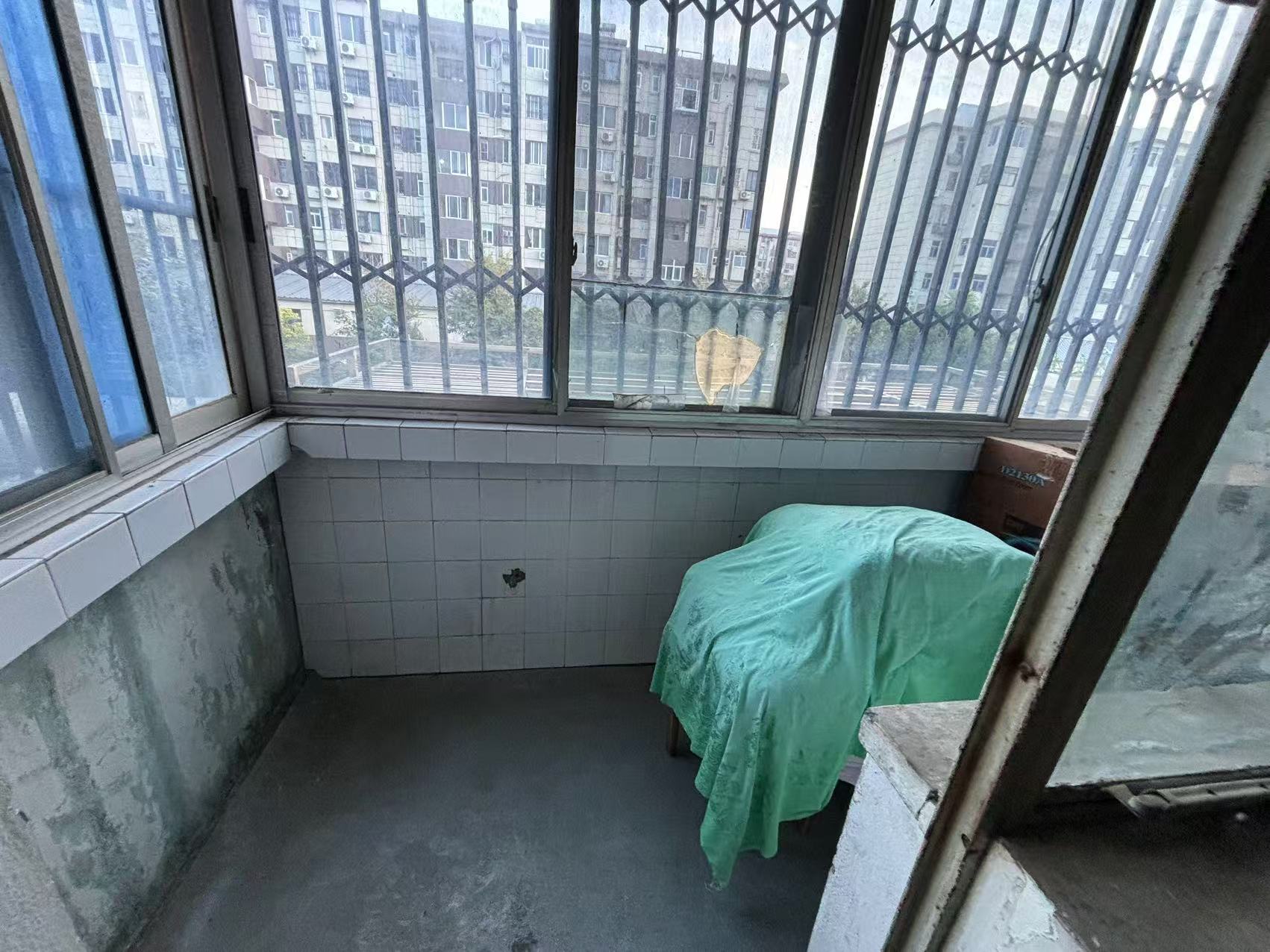 城南新村(崇川区) 2室1厅1卫 64m&sup2;