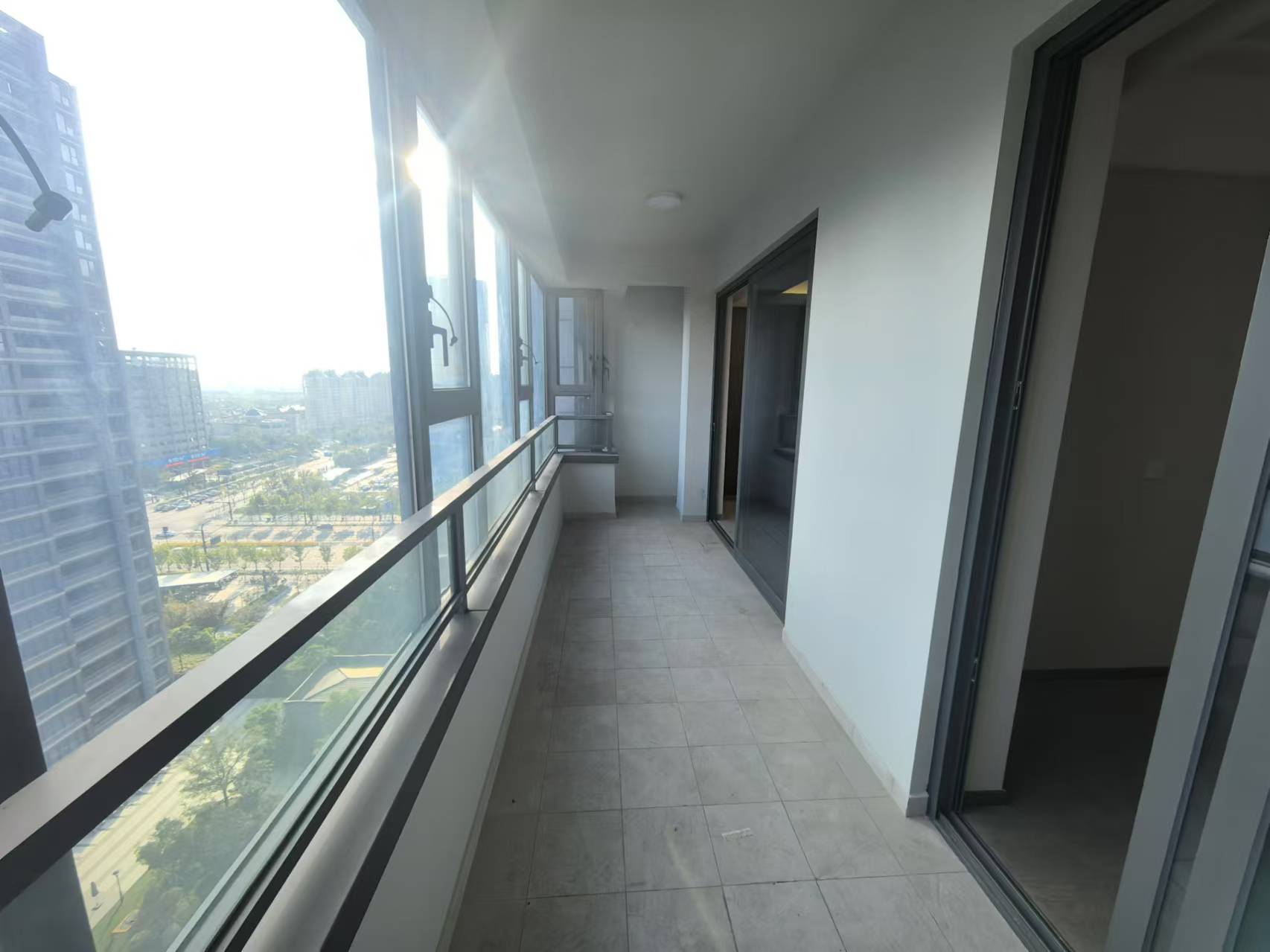 绿城&middot;晓风印月 4室2厅2卫 158m&sup2;