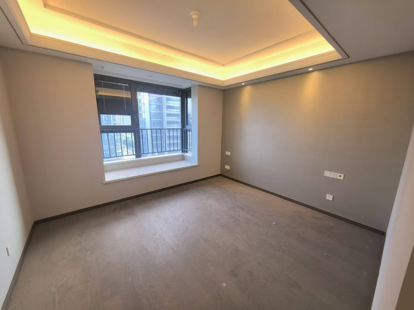 绿城&middot;晓风印月 4室2厅2卫 158m&sup2;