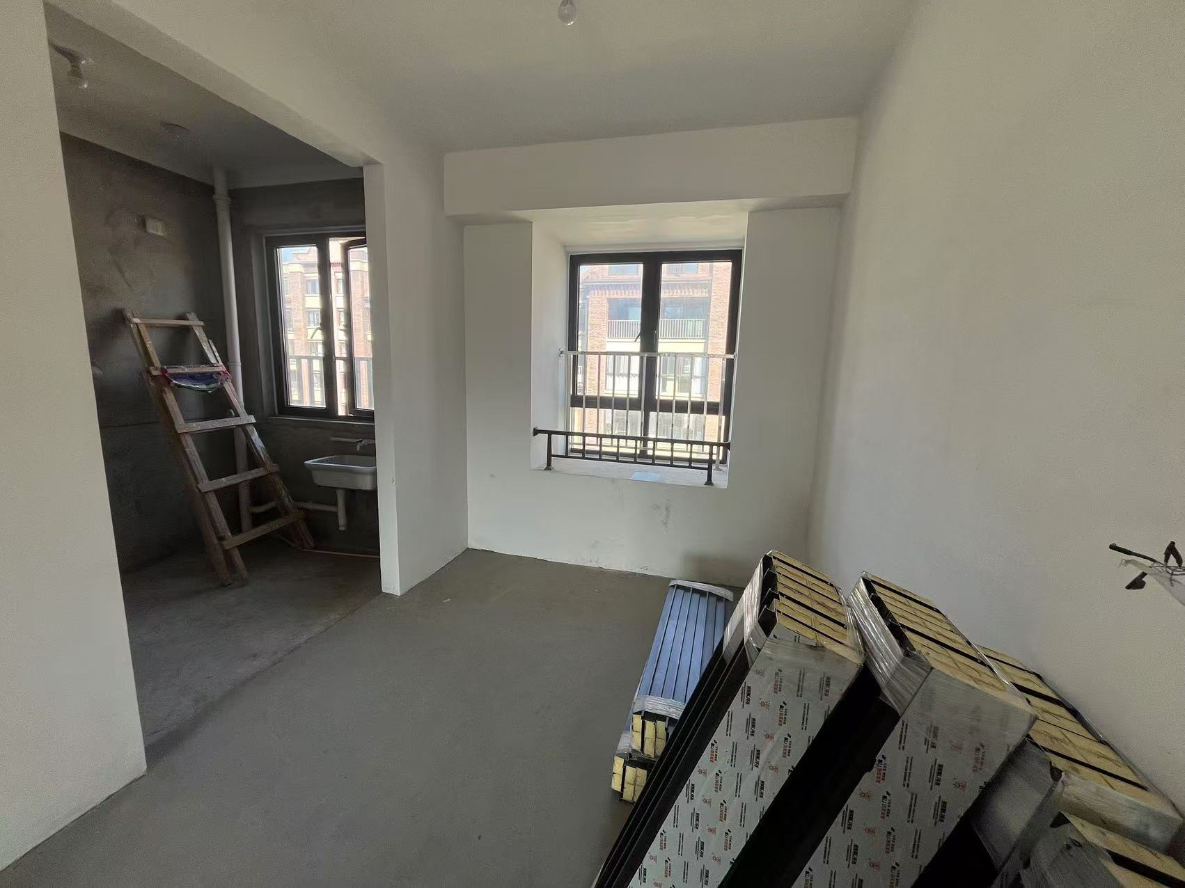 盛和九里香堤二期 3室2厅2卫 127m&sup2;