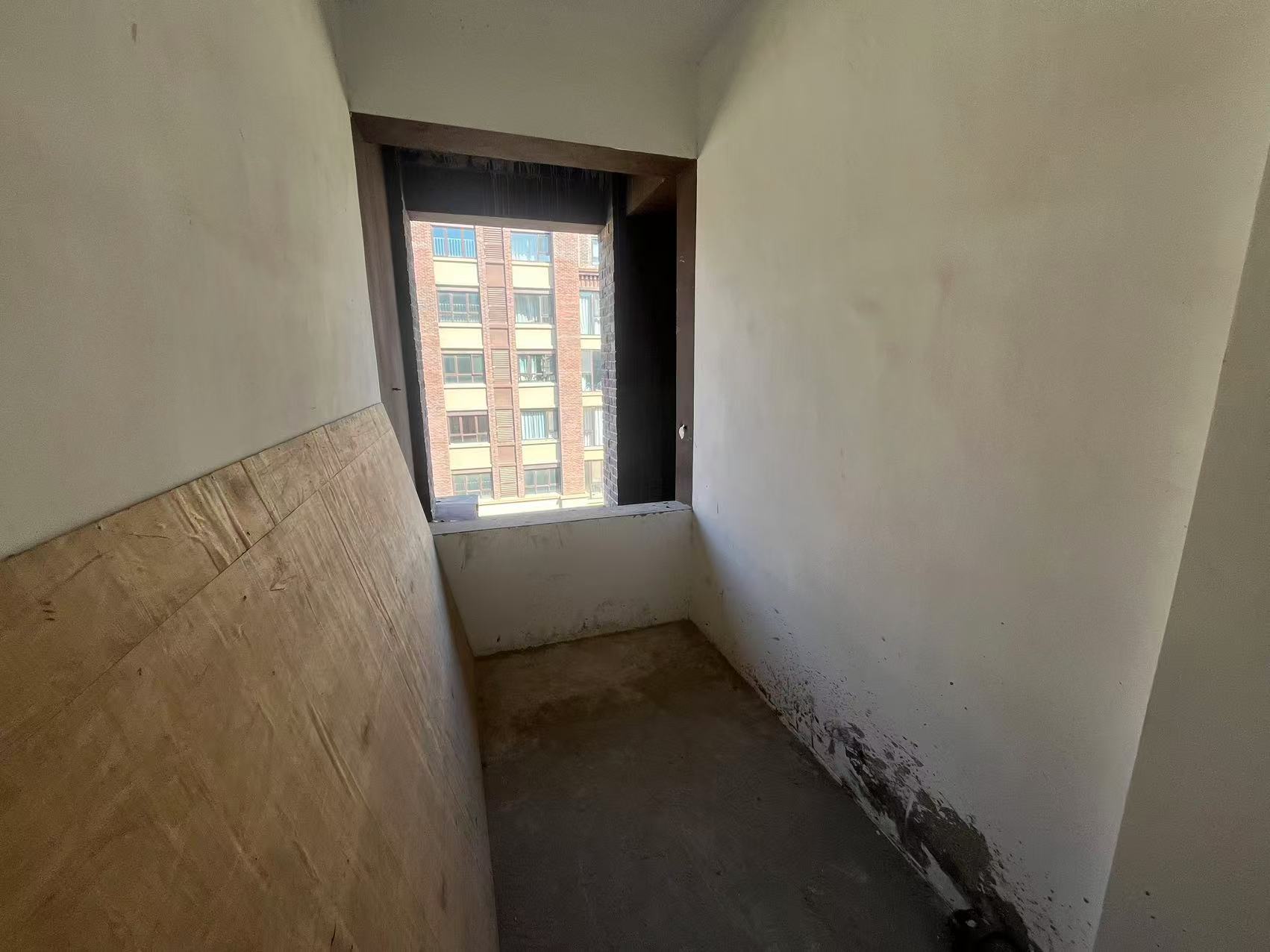 盛和九里香堤二期 3室2厅2卫 127m&sup2;