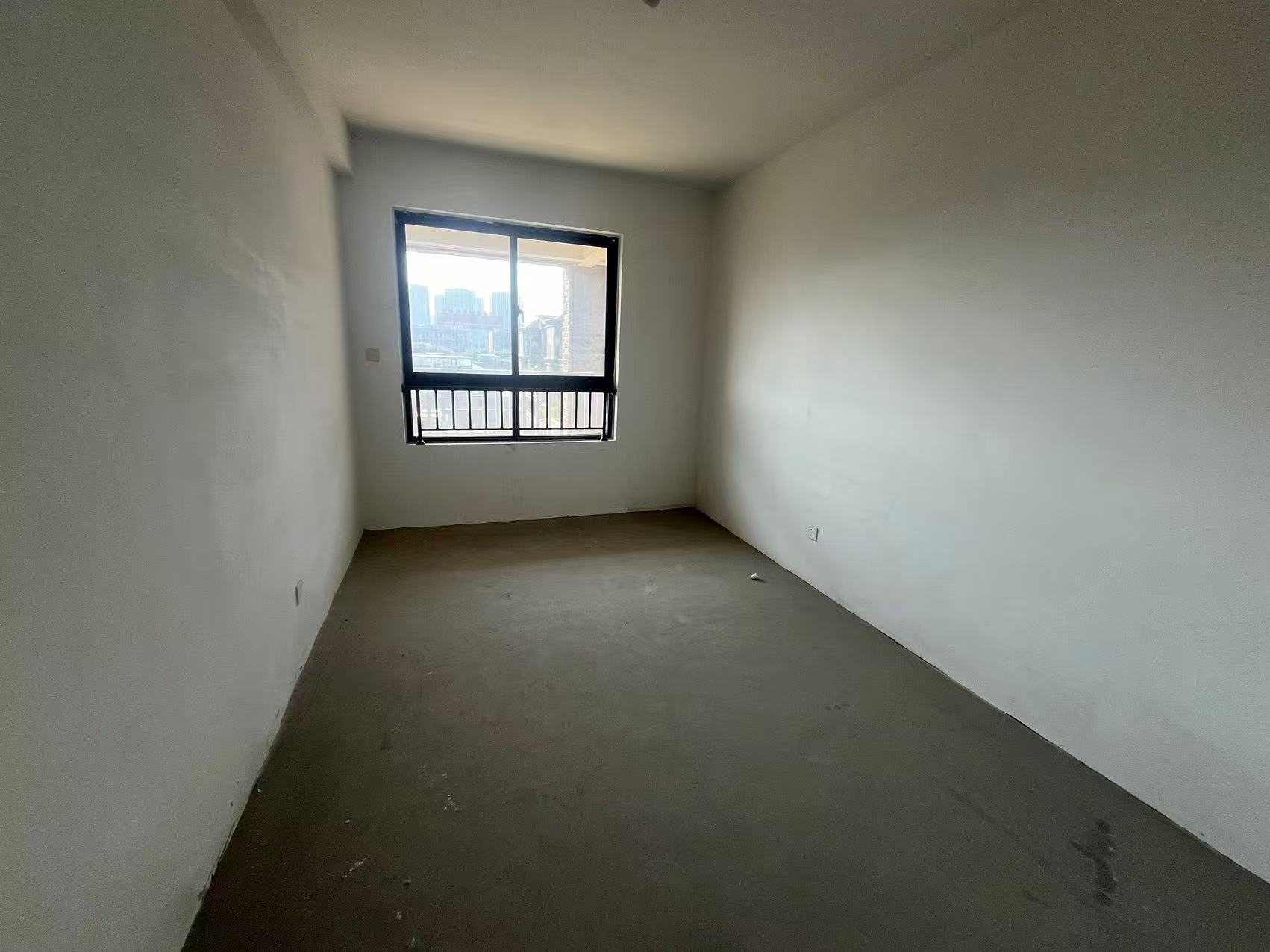 盛和九里香堤二期 3室2厅2卫 127m&sup2;