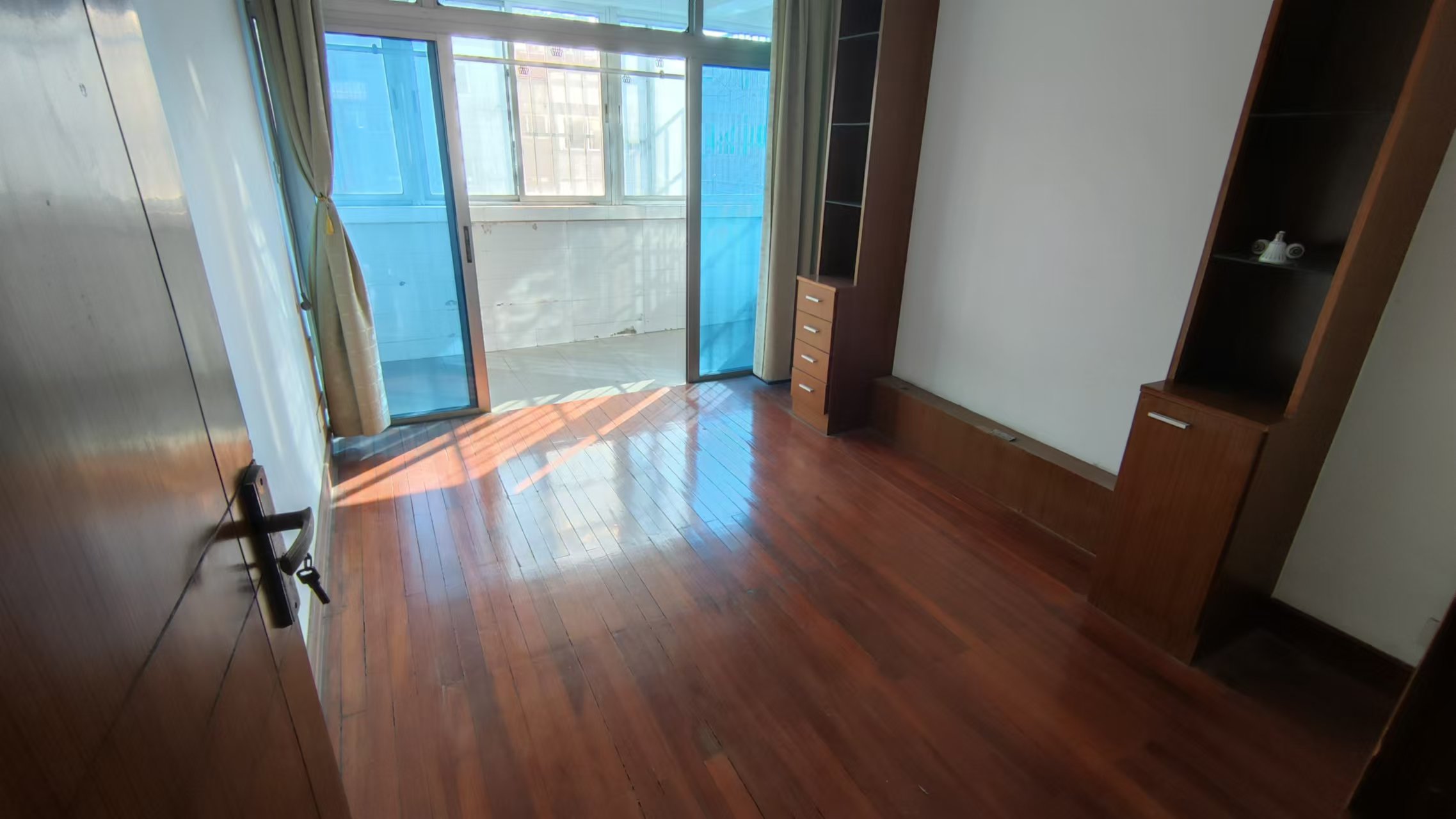 弘运园 3室1厅1卫 120m&sup2;