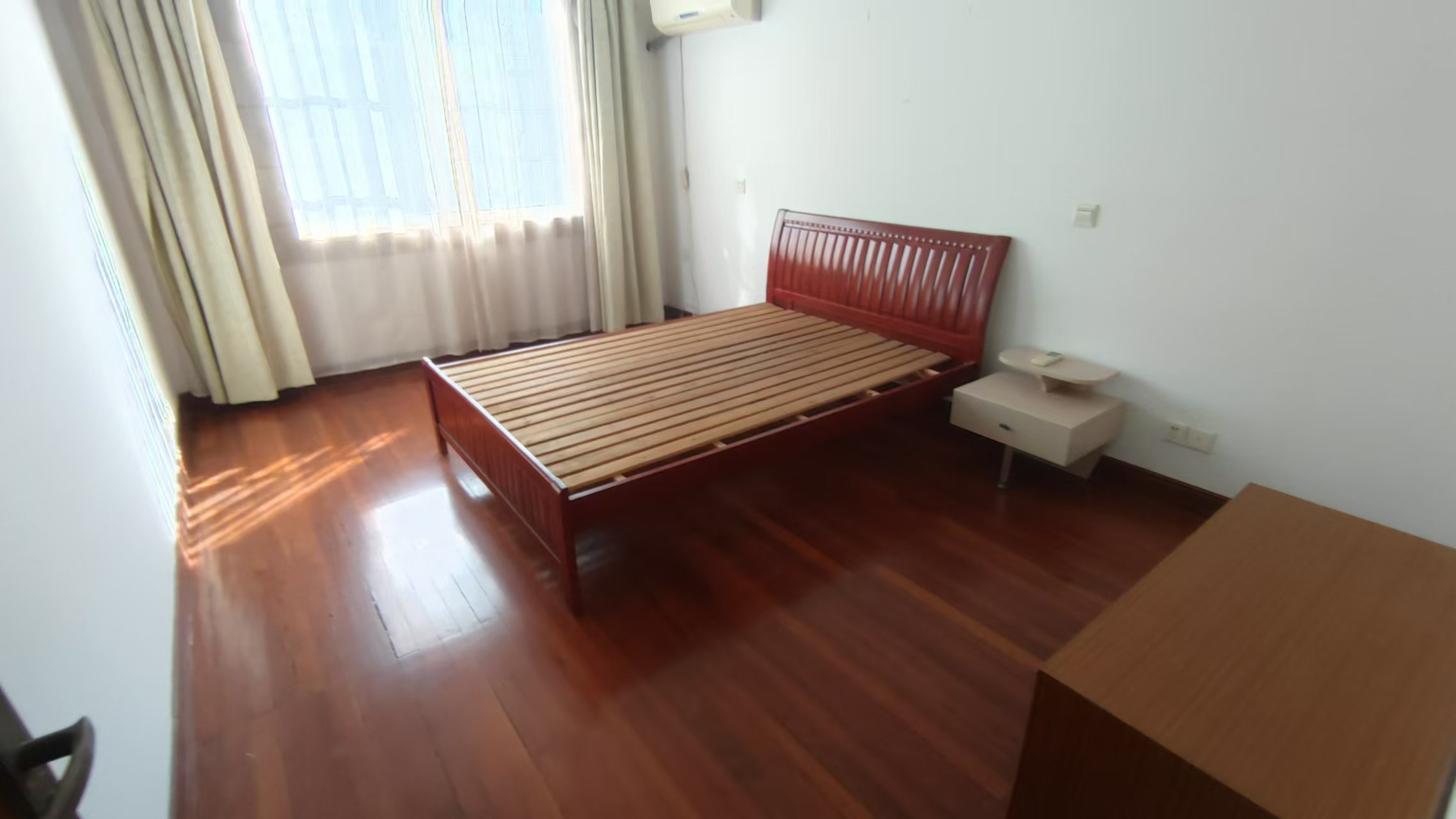 弘运园 3室1厅1卫 120m&sup2;