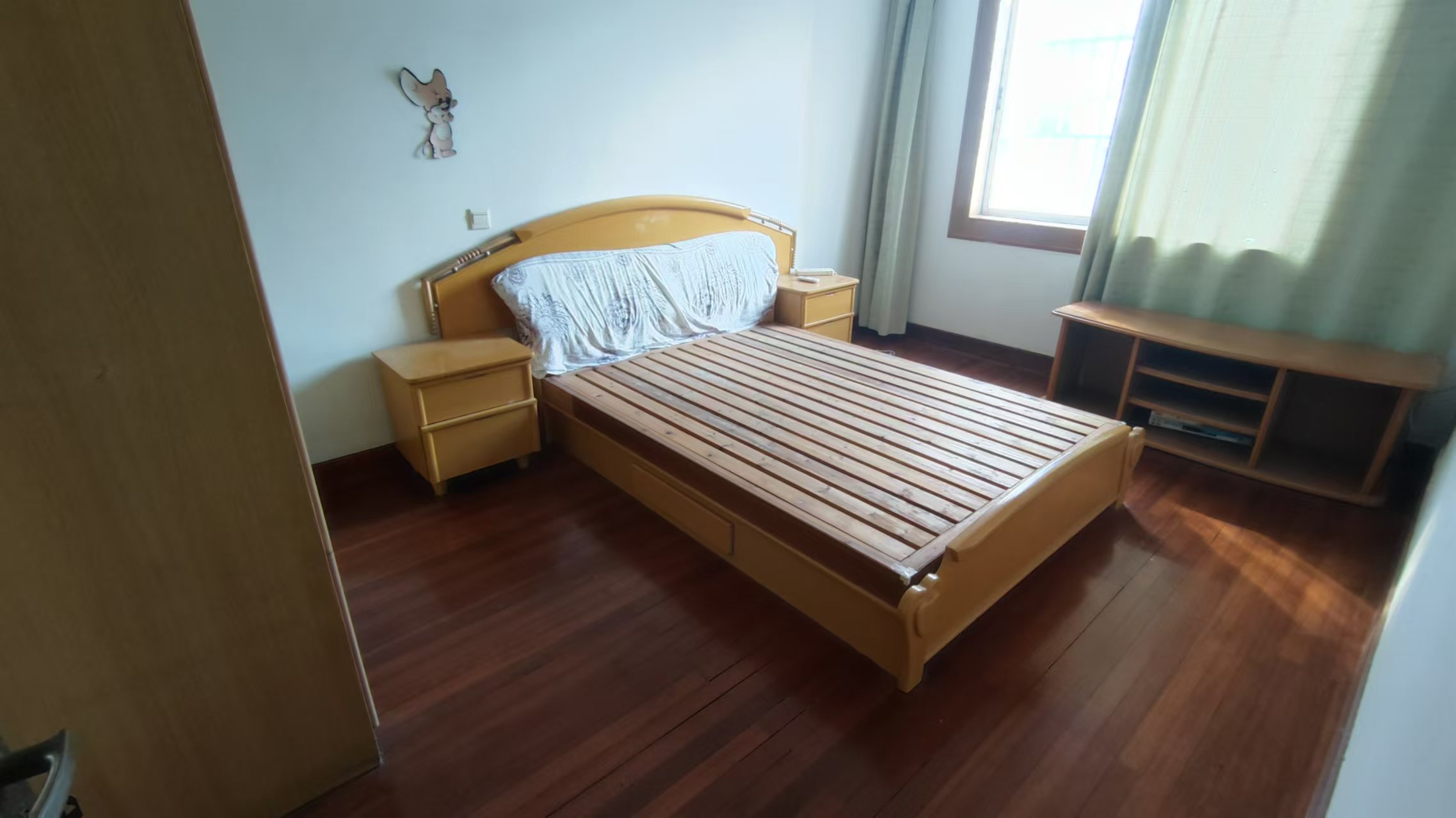 弘运园 3室1厅1卫 120m&sup2;