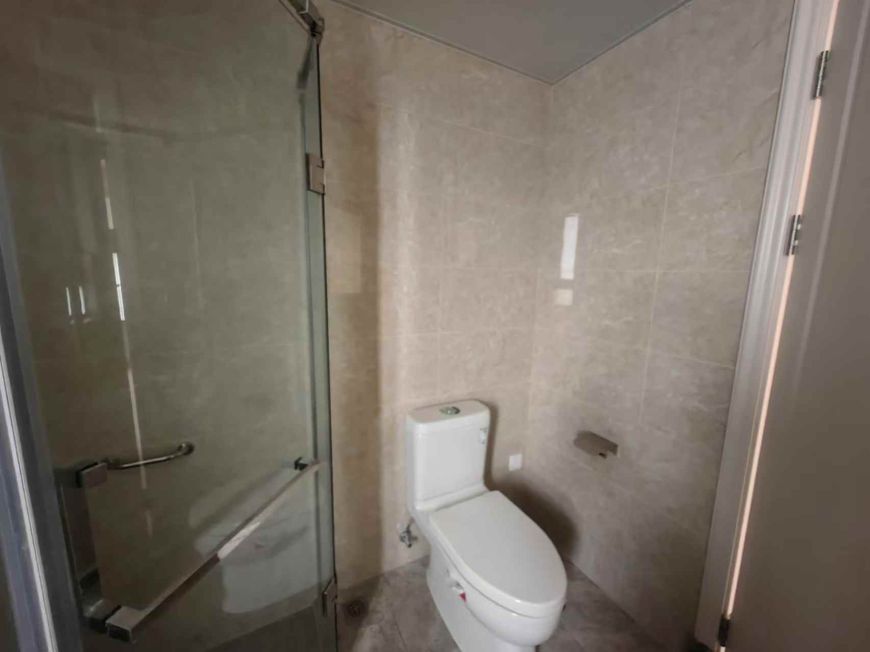 红星天铂 5室2厅2卫 160m&sup2;
