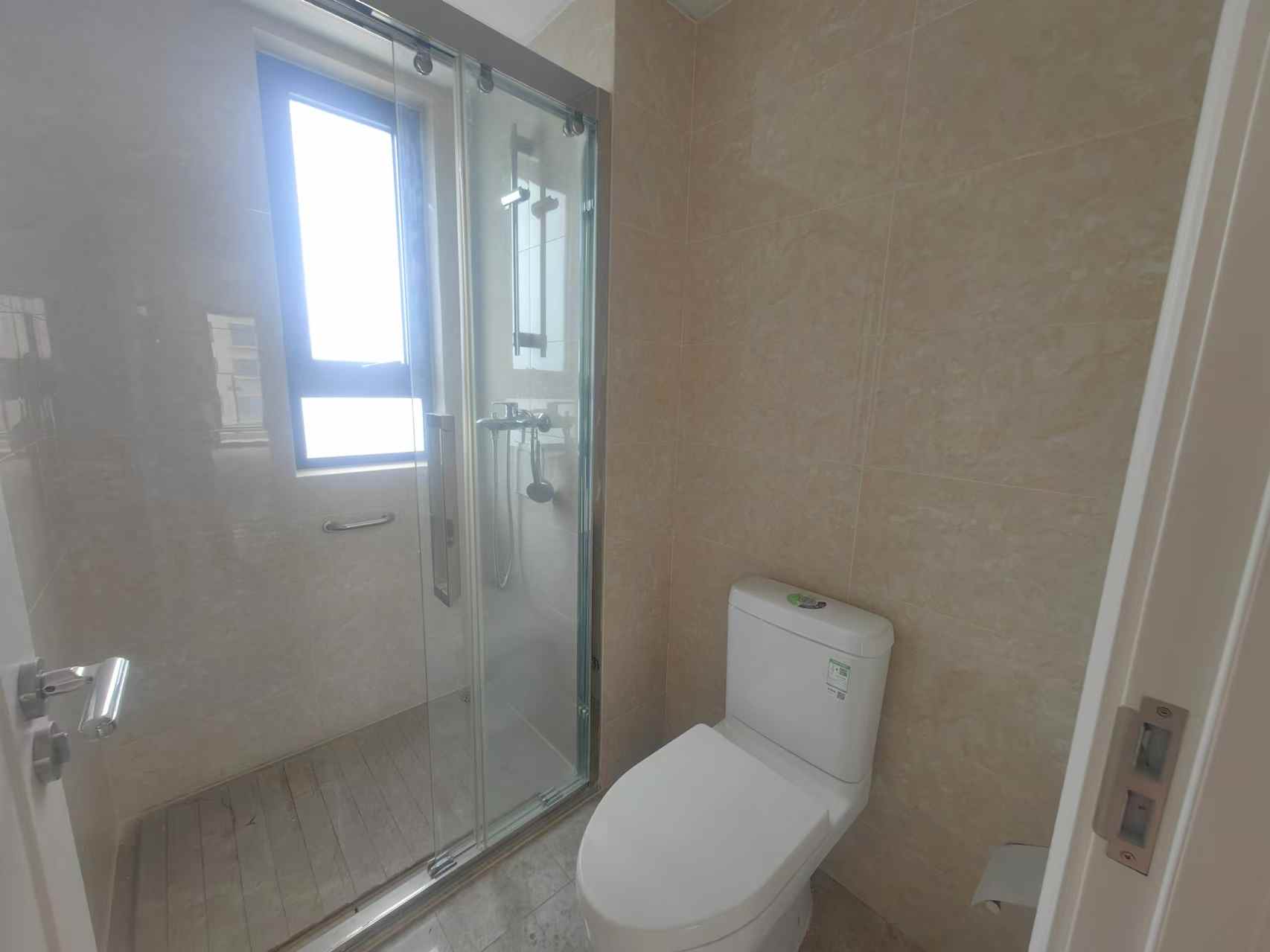 红星天铂 5室2厅2卫 160m&sup2;