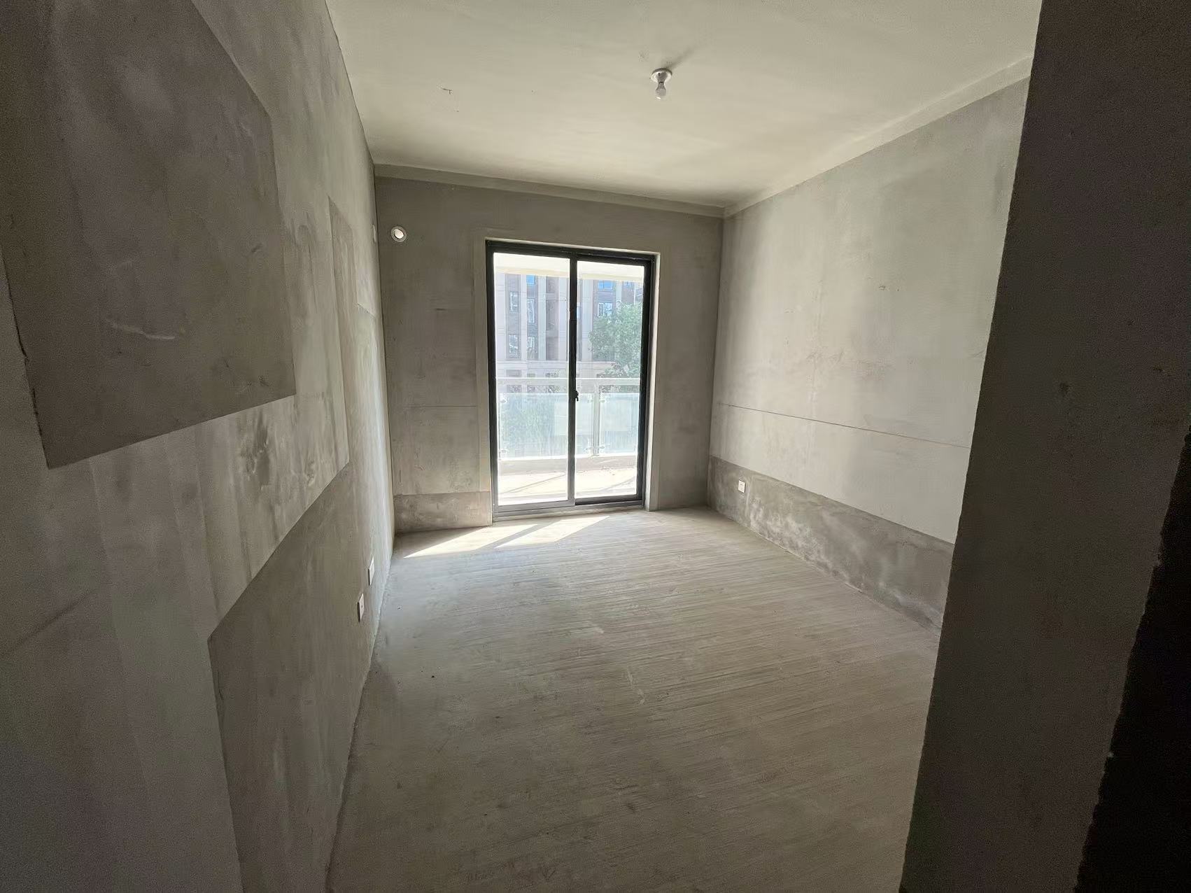 神辉上麟府 4室2厅2卫 122m&sup2;