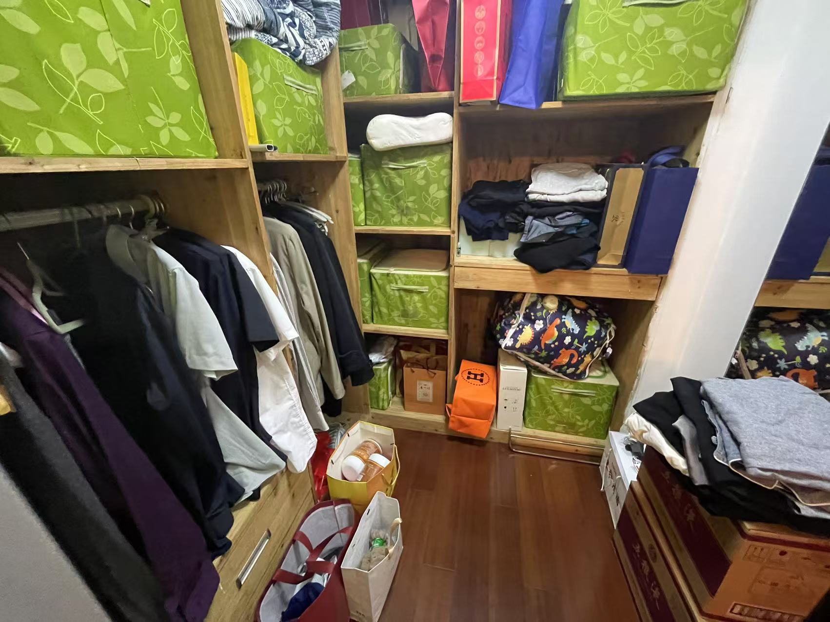春晖花园 3室2厅1卫 130.48m&sup2;