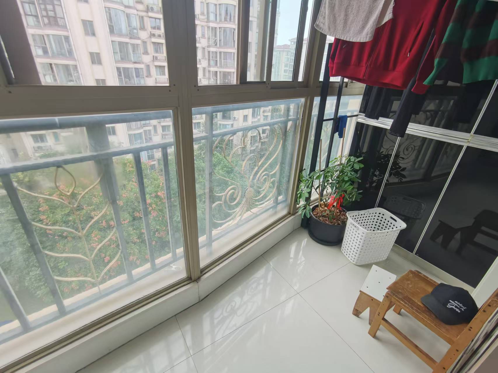 优山美地花园南区 3室2厅2卫 137.00m&sup2;