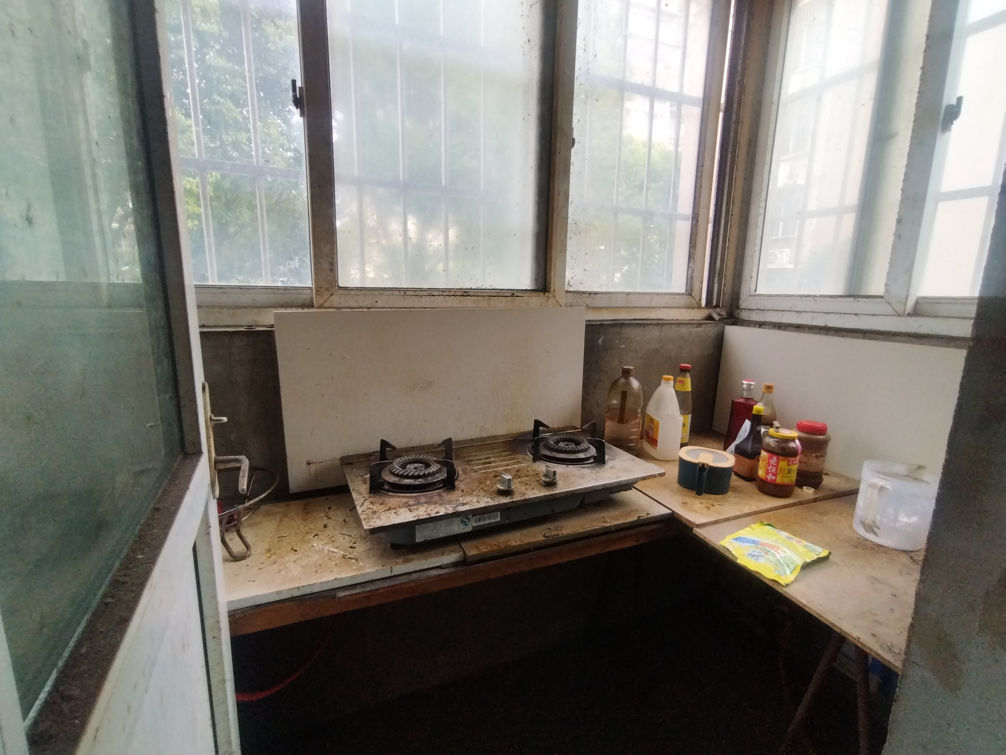 和谐汇景新苑 2室2厅1卫 92m&sup2;