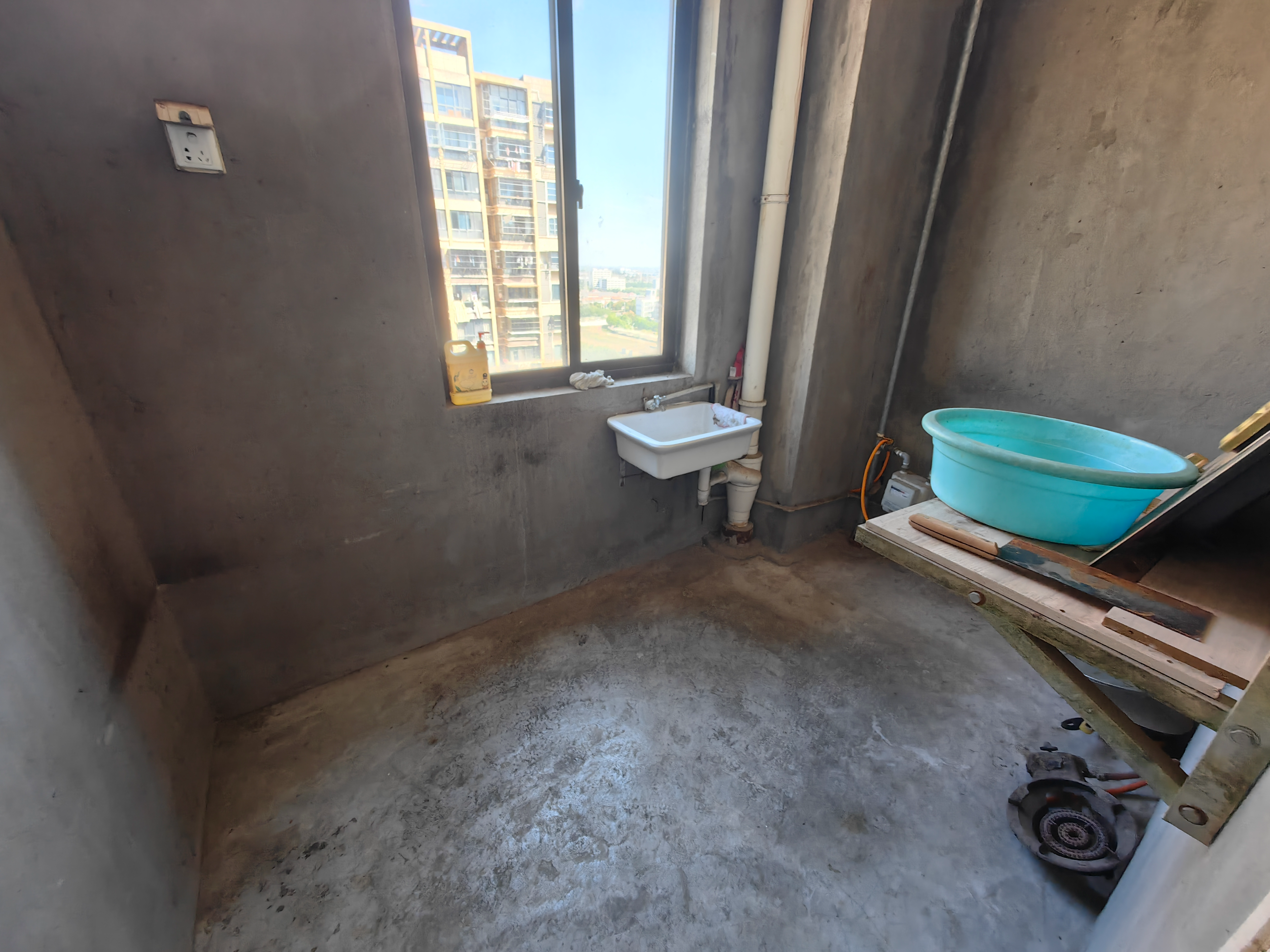 融悦华庭 2室1厅1卫 86m²