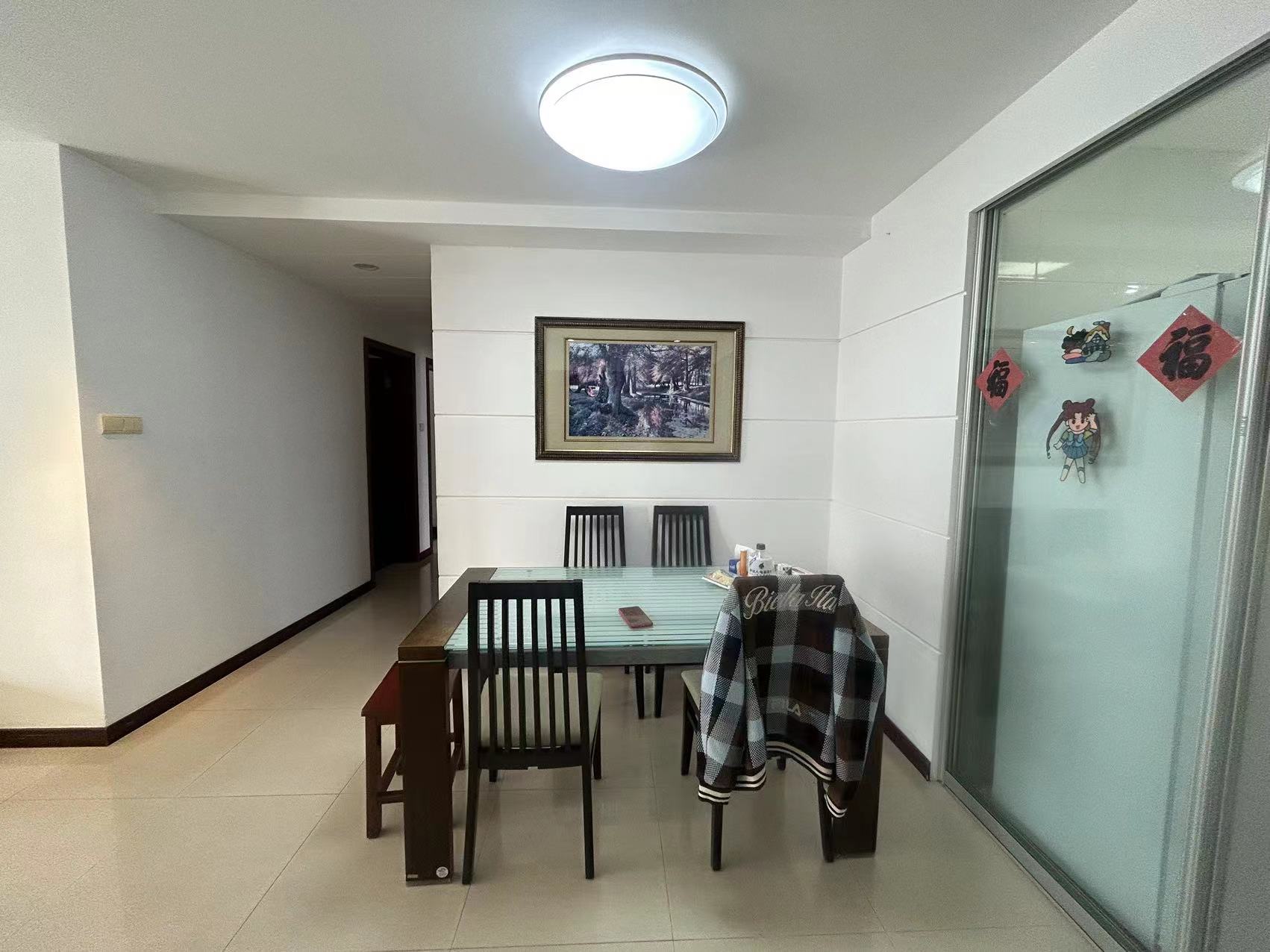 濠河名邸 3室2厅1卫 168.00m&sup2;