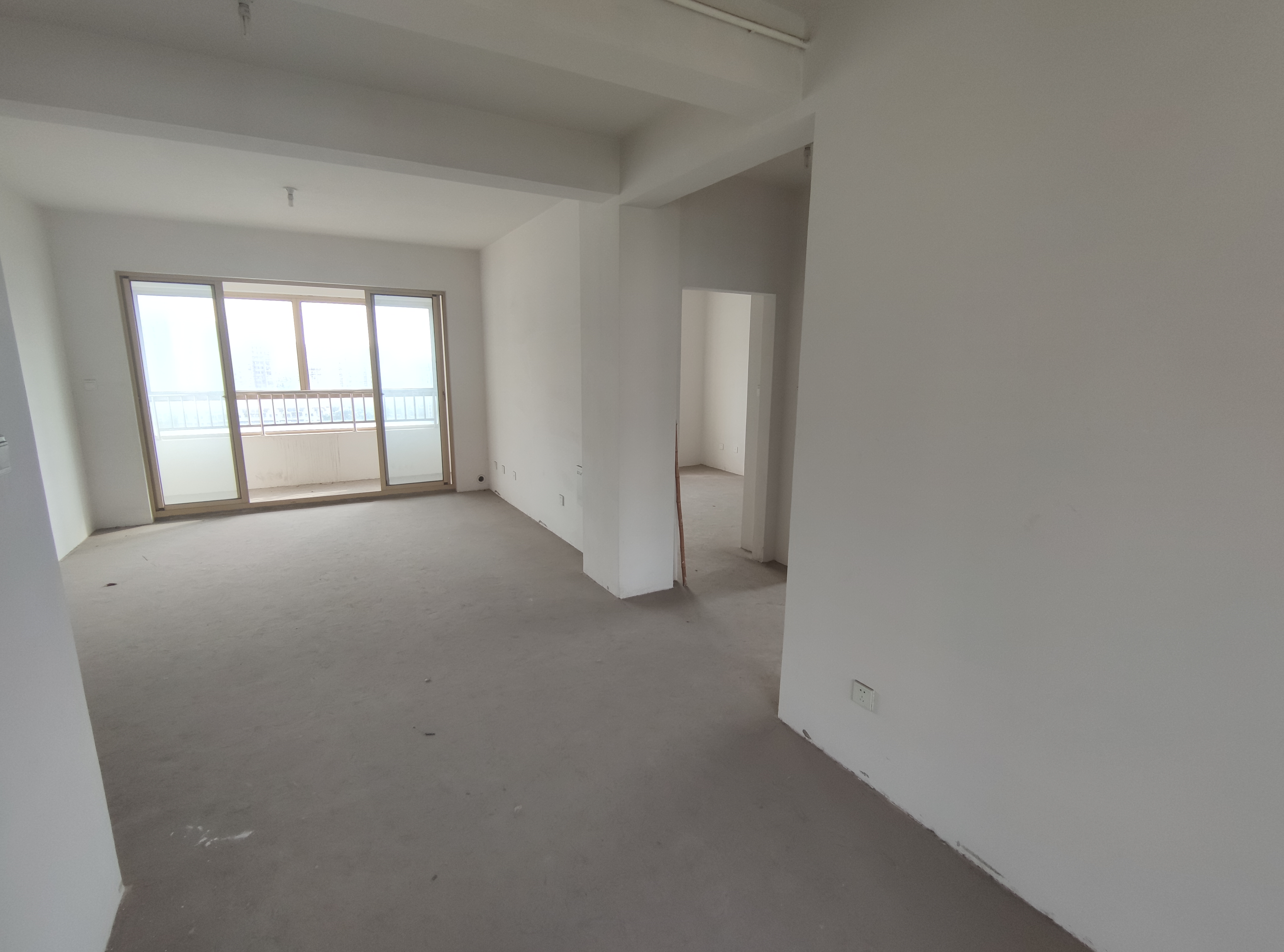 尚海湾 2室2厅1卫 92m²
