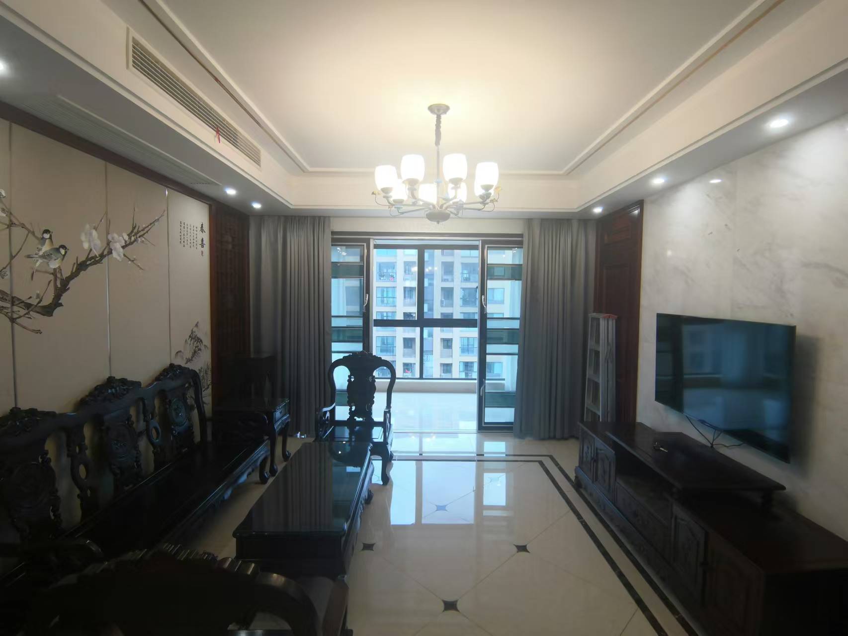 万濠山庄 4室2厅2卫 166.18m&sup2;