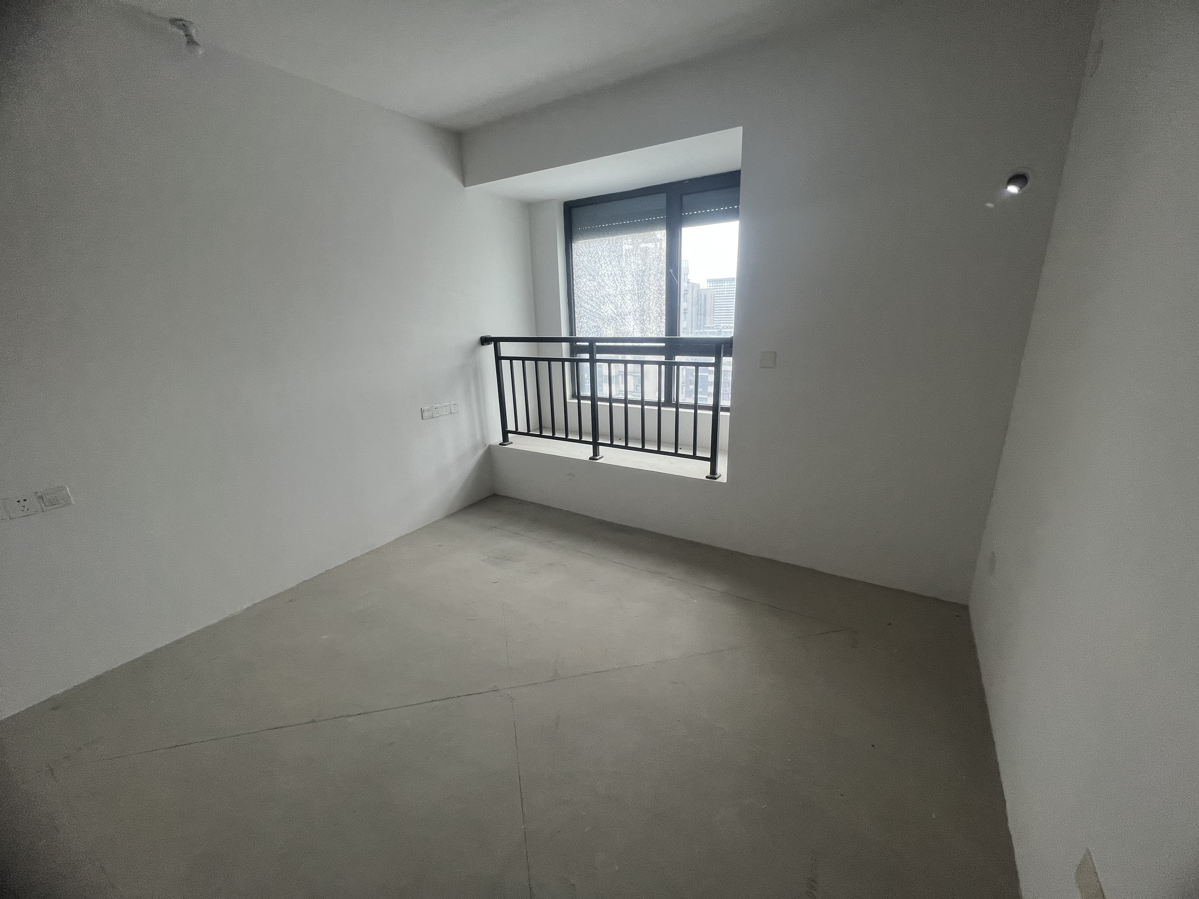 苏建阳光新城 4室2厅2卫 142.69m&sup2;