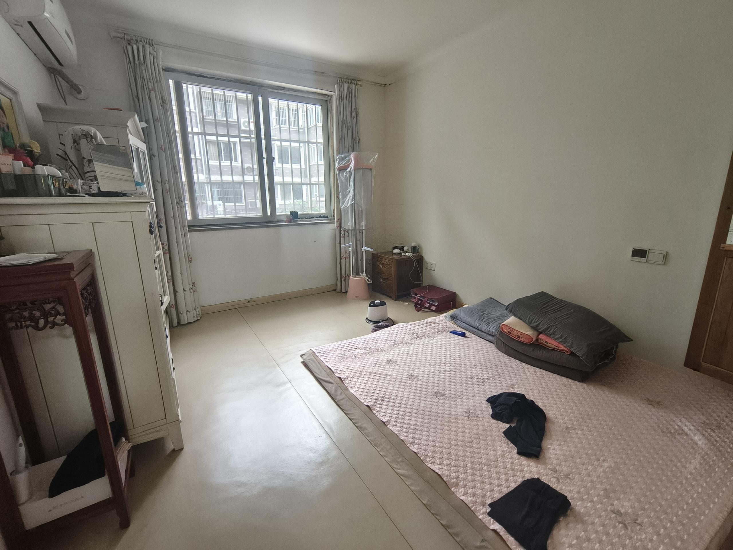 文峰花苑 3室2厅1卫 134.34m&sup2;