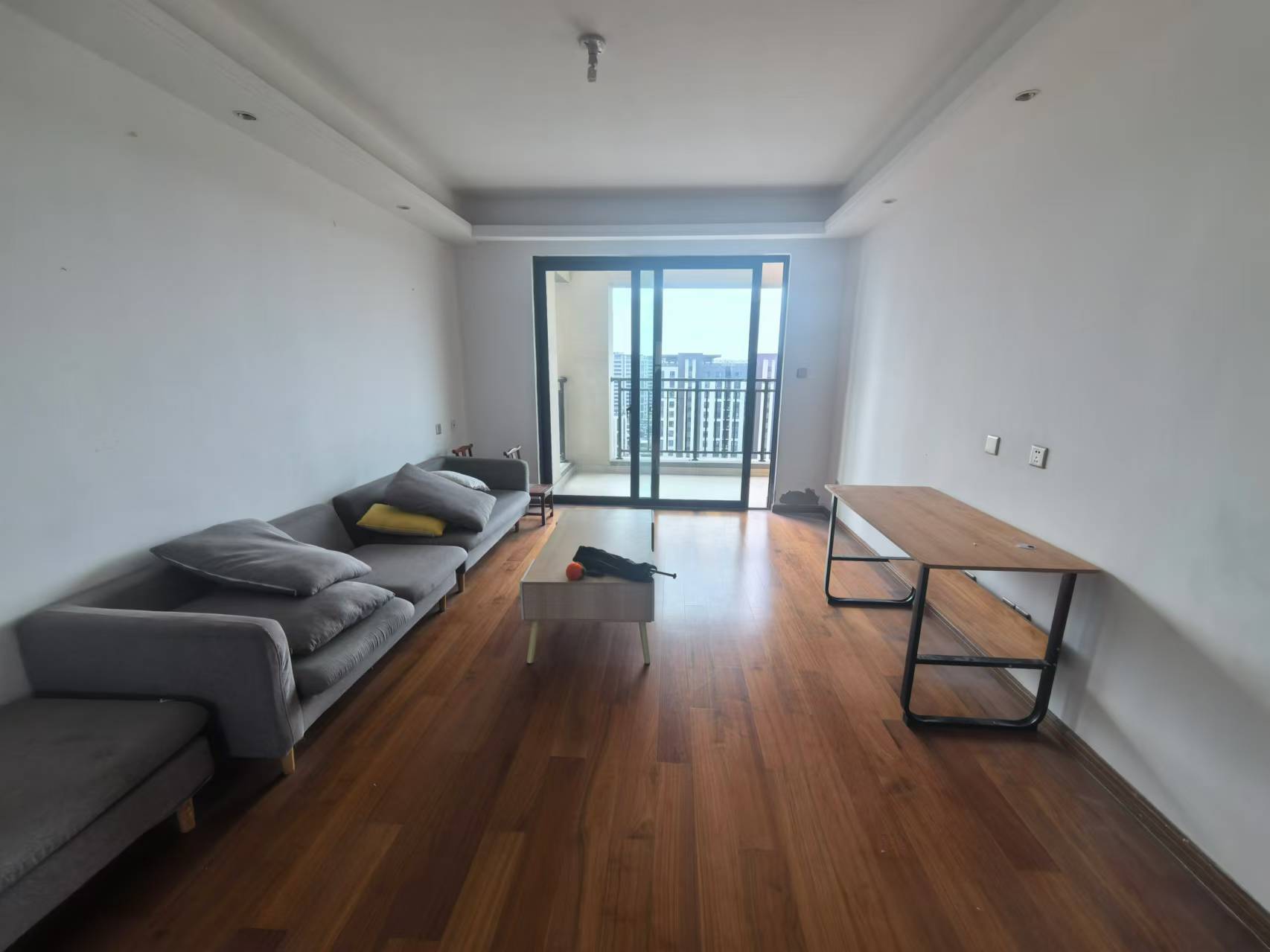观澜台 3室2厅2卫 120m²