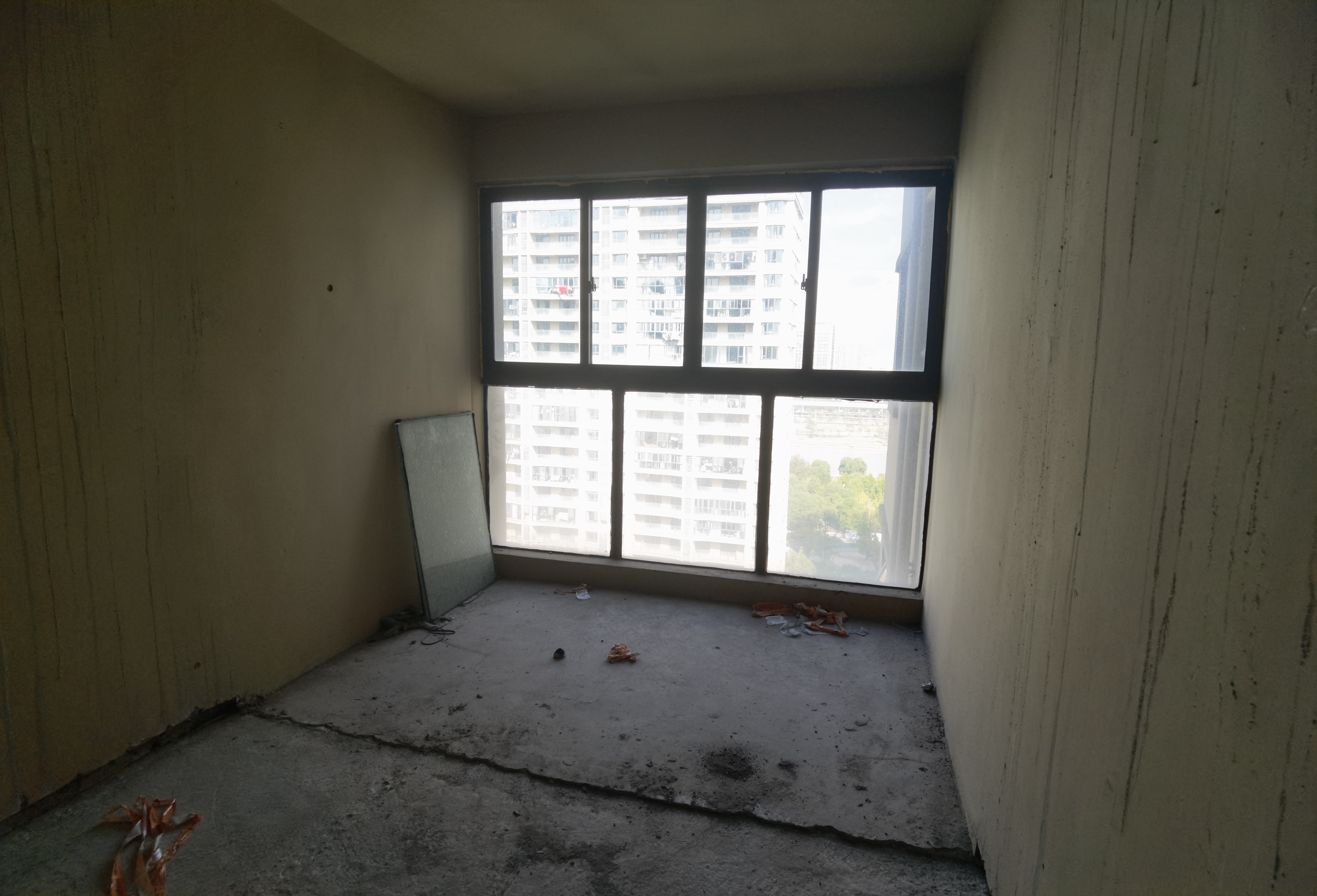 富都豪园 3室2厅1卫 109.25m²