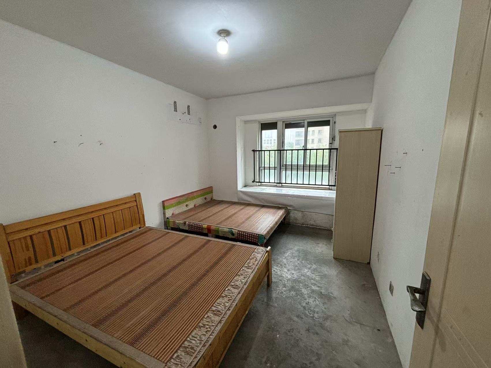 雨润星雨华府北区 3室2厅1卫 95m&sup2;