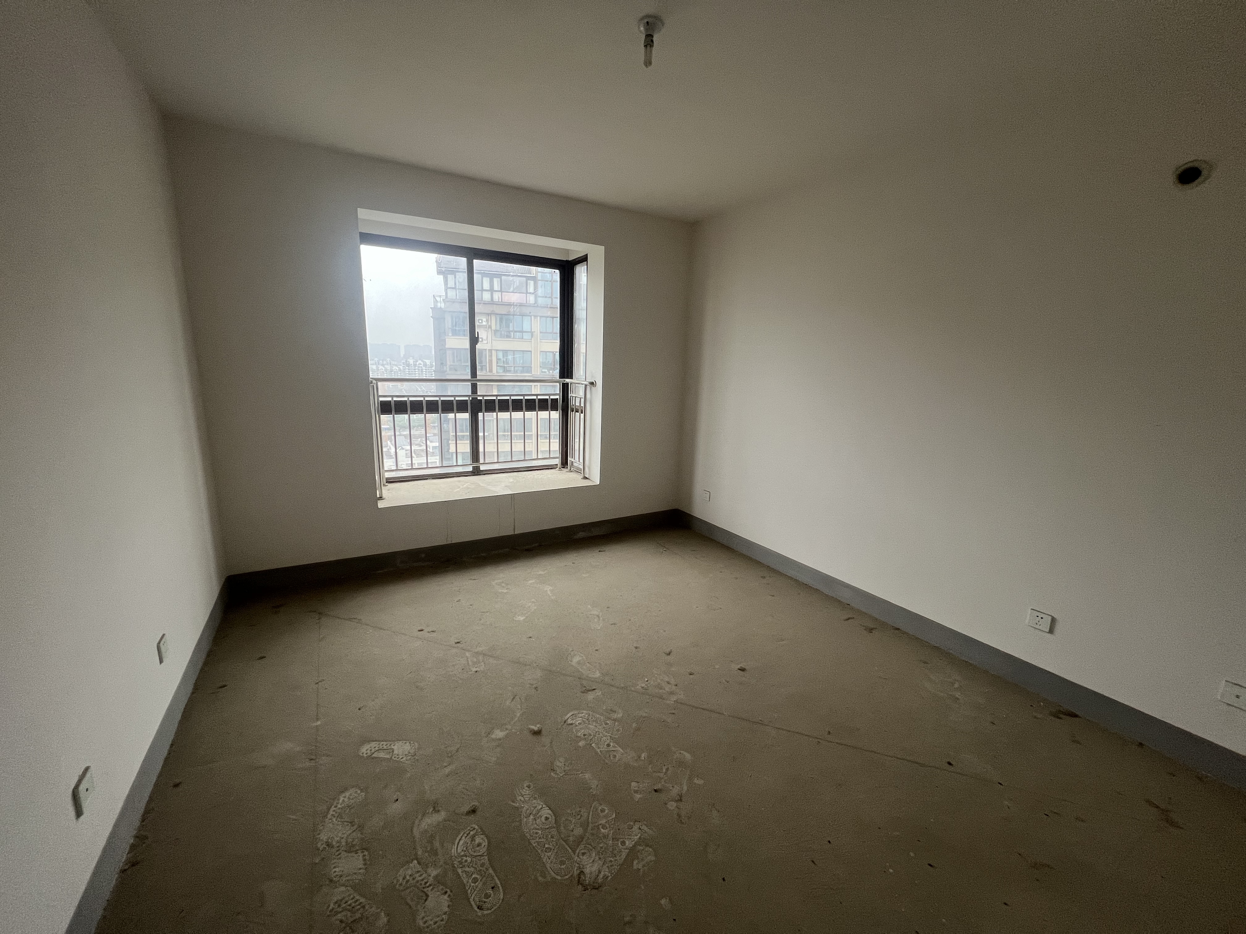 山景水岸 3室2厅2卫 159.94m&sup2;