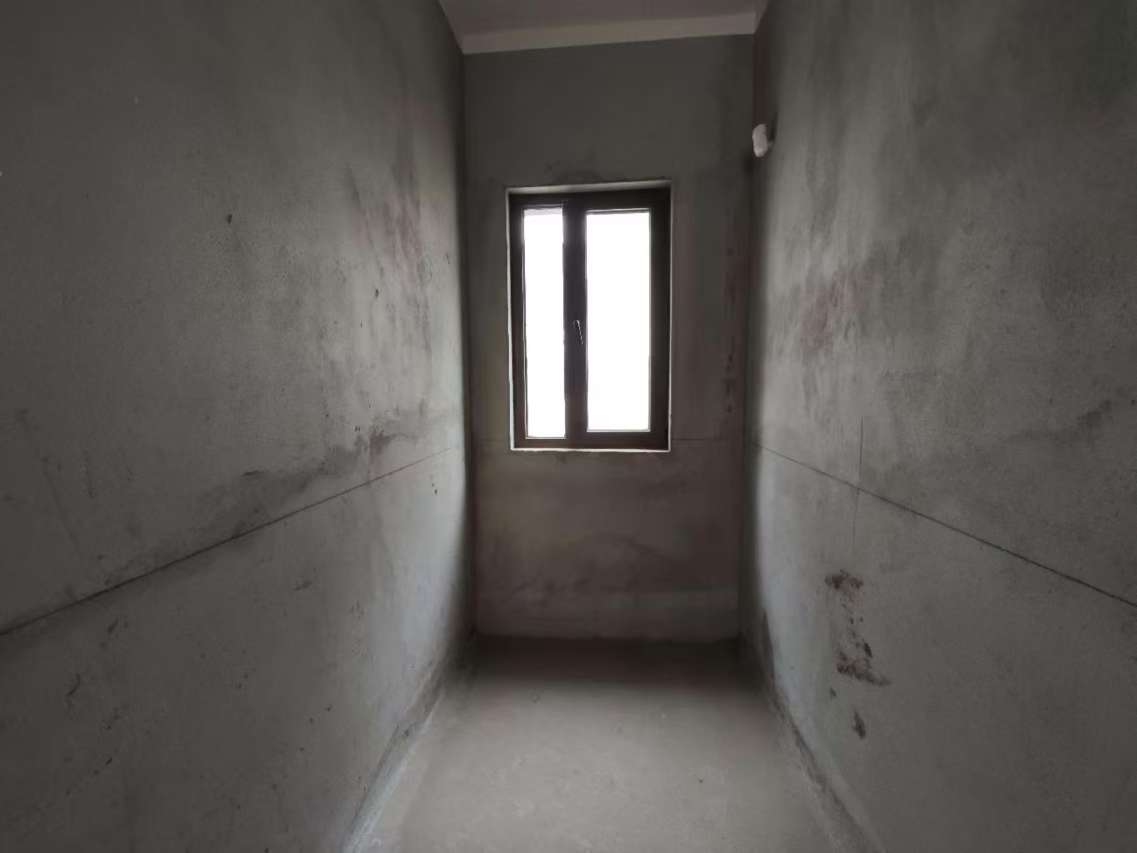 中兴兰溪荟 3室2厅3卫 175.00m²