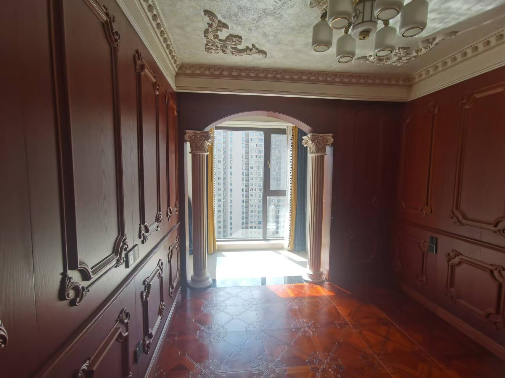 世茂九龙庭 4室2厅2卫 144m&sup2;