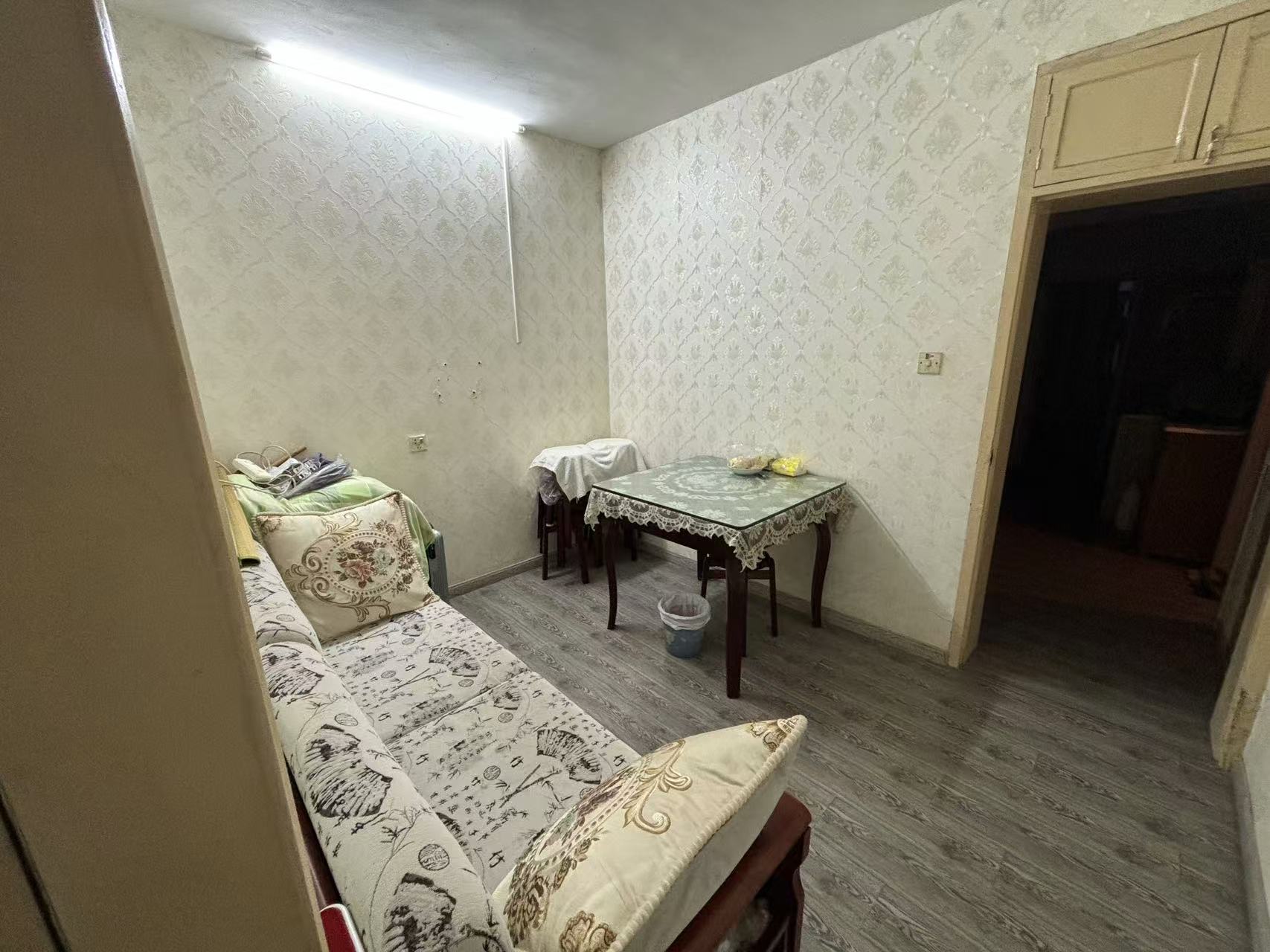 南川园新村 2室1厅1卫 51.90m²