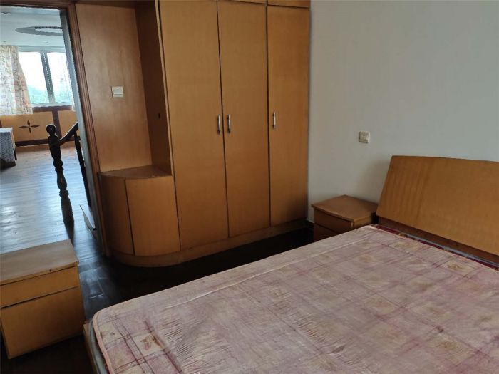 启秀南苑 3室2厅1卫 99m&sup2;