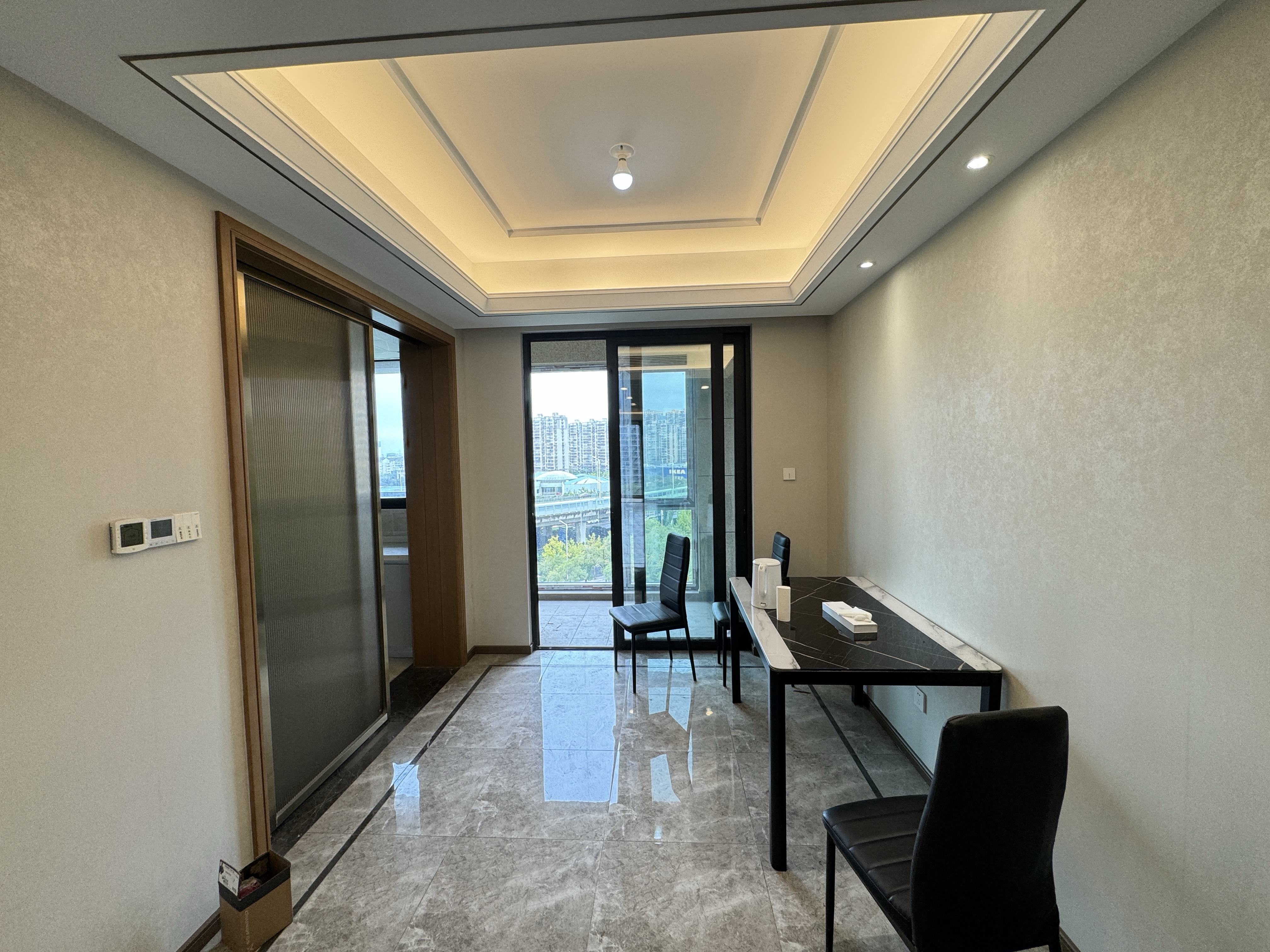 绿城沁园 3室2厅2卫 133m&sup2;