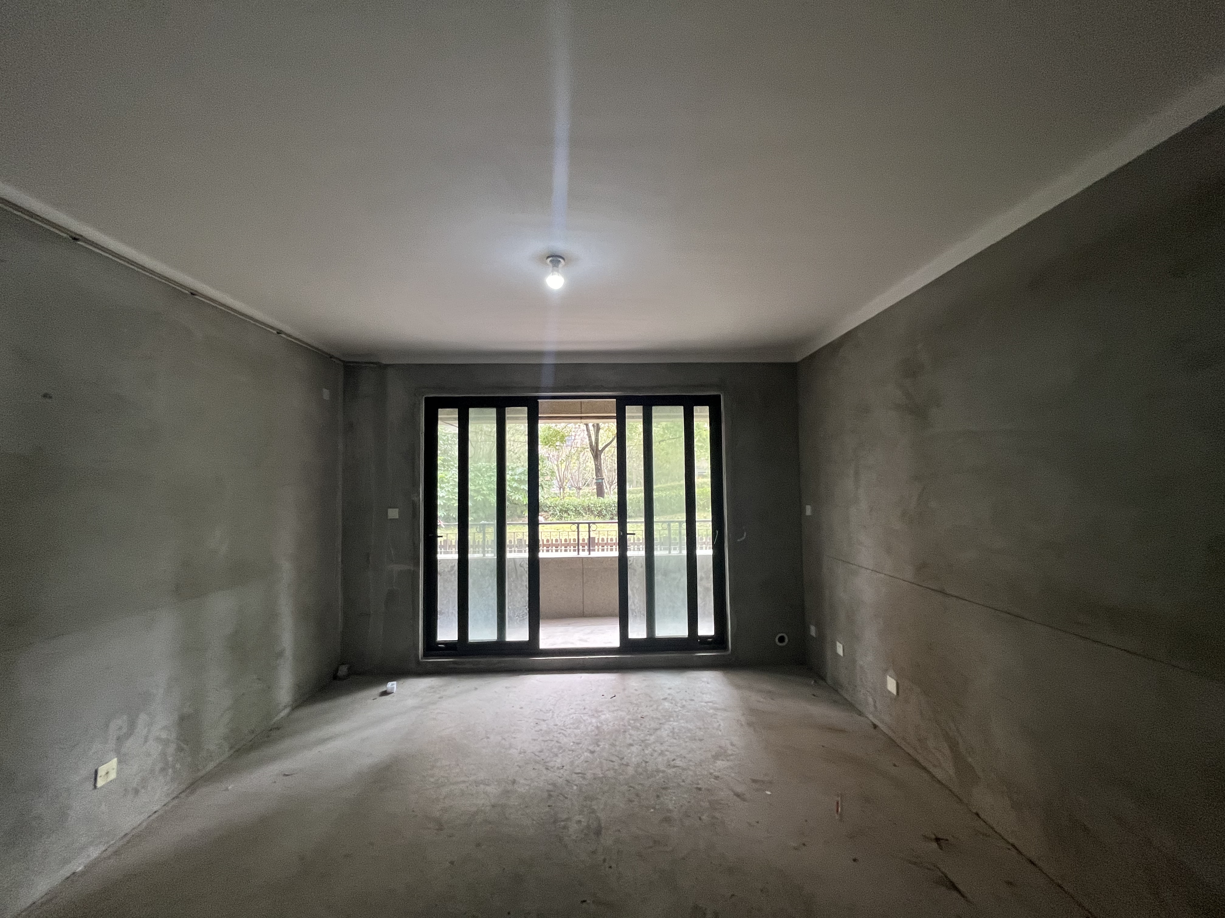 保利香槟国际 3室2厅2卫 123.27m²