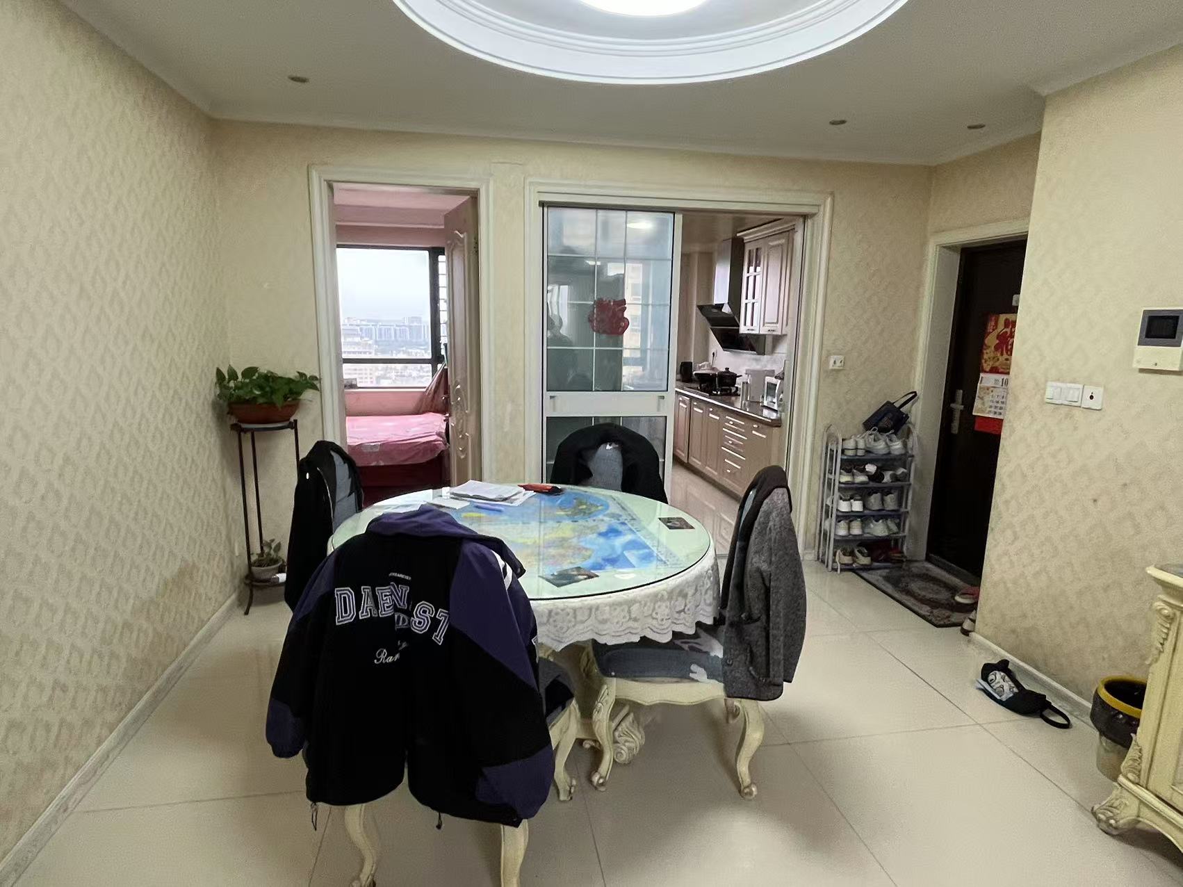 景华城 3室2厅1卫 122.25m²