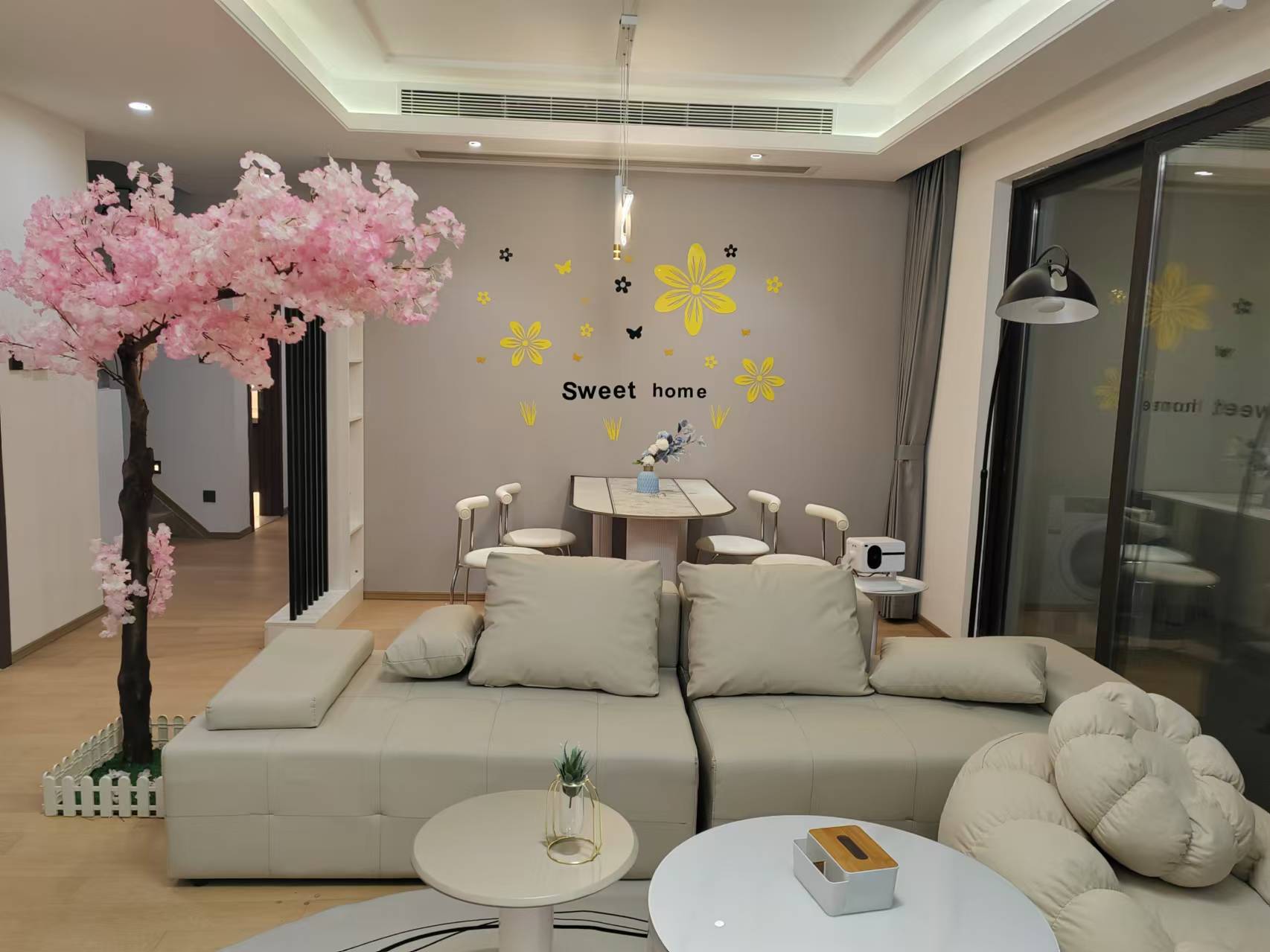 春风南岸东园 4室2厅3卫 167m&sup2;