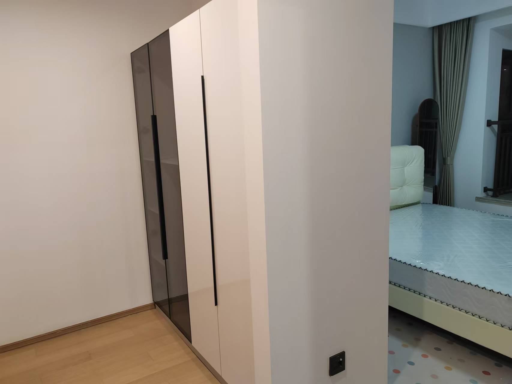 春风南岸东园 4室2厅3卫 167m&sup2;
