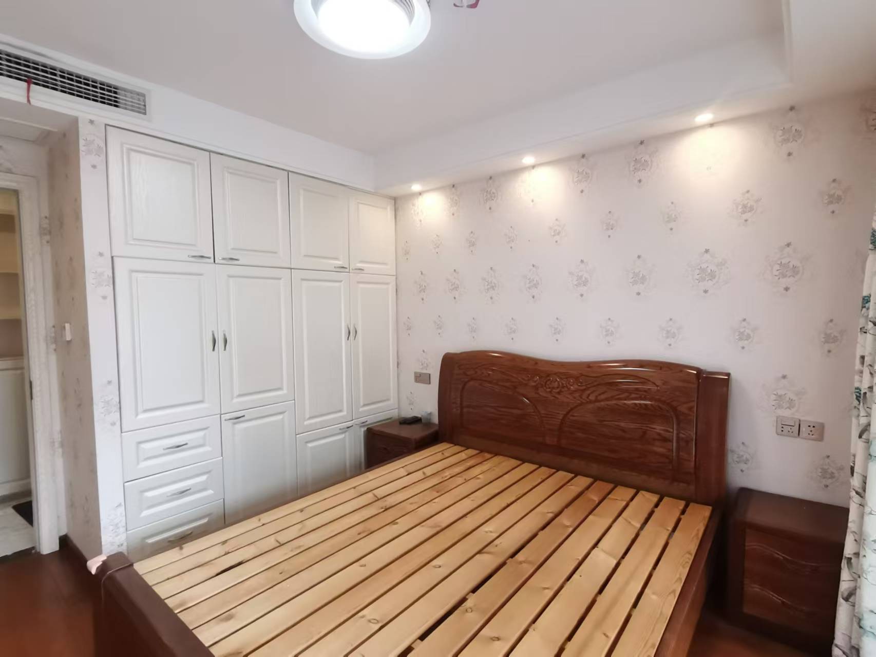 炜赋花苑 2室1厅1卫 78.45m&sup2;